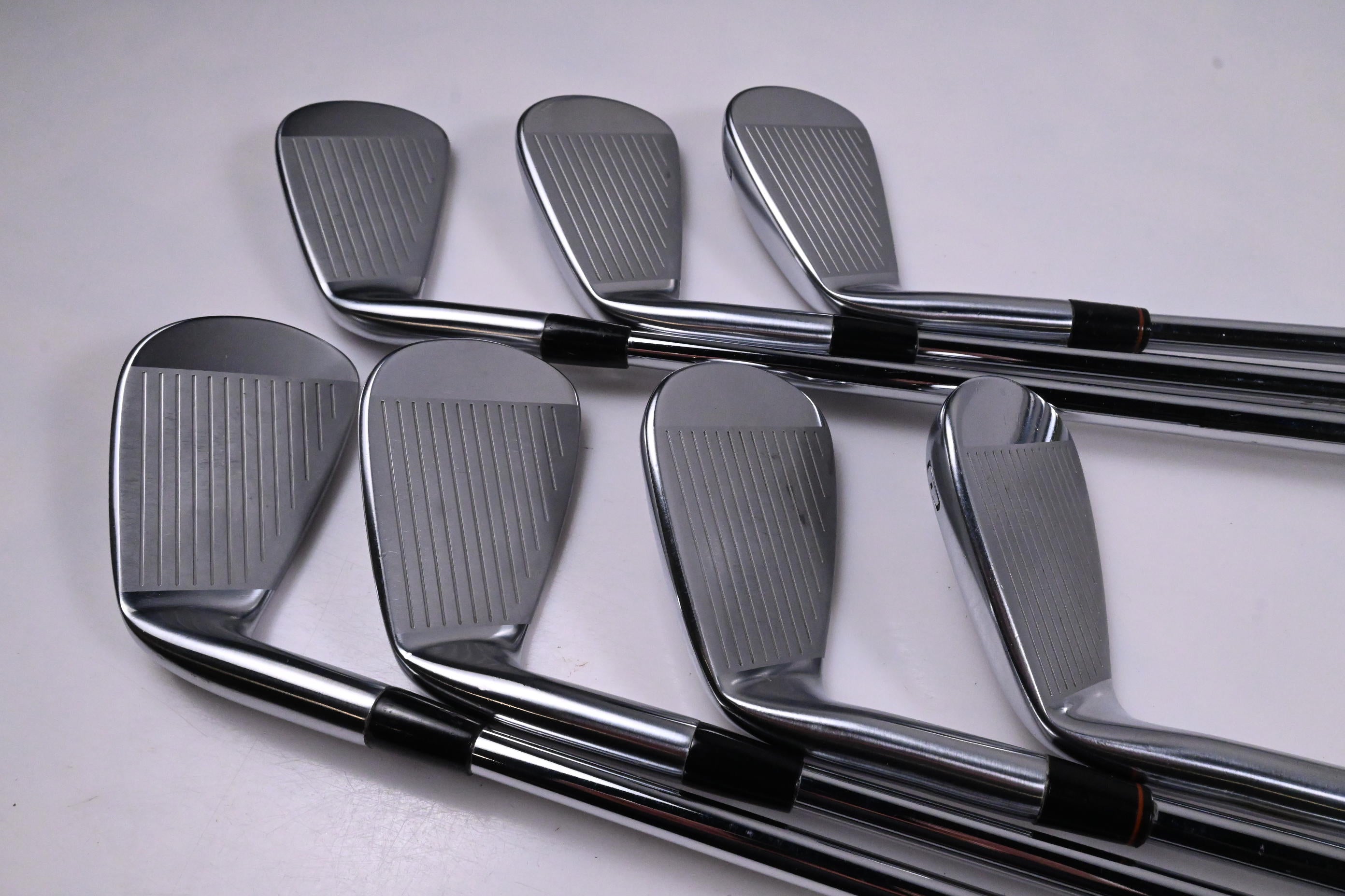 Mizuno Pro 225 Irons / 5-PW+GW / Stiff Flex KBS $-Taper Lite 100 Shafts