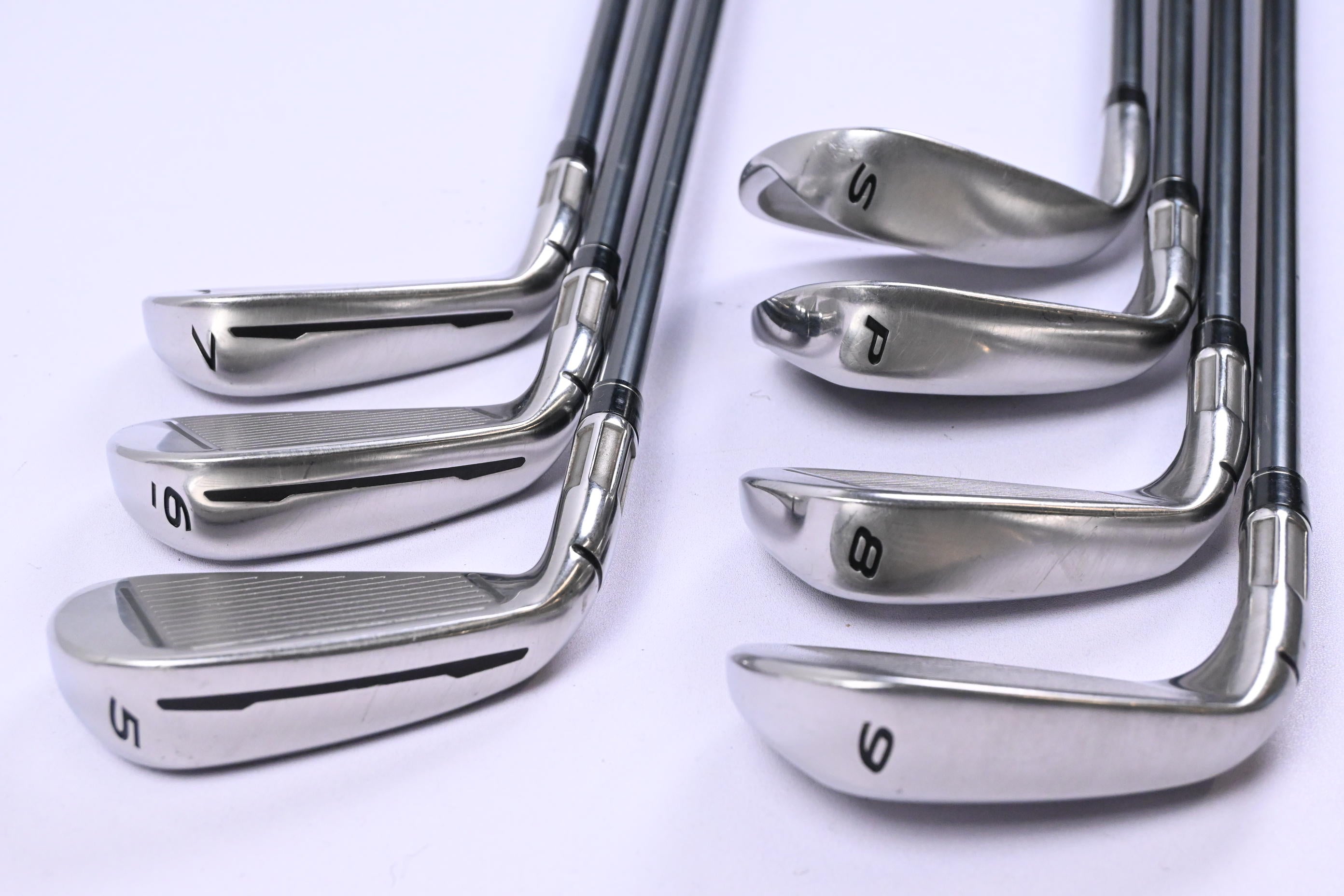 Taylormade M2 2017 Irons / 5-PW+SW / Regular Flex Taylormade M2 REAX 65 Shafts
