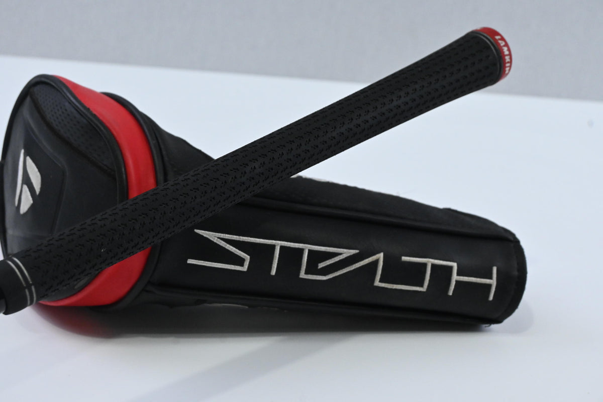 Left Hand Taylormade Stealth #3 Wood / 15 Degree / Senior Flex Fujikura Ventus 5