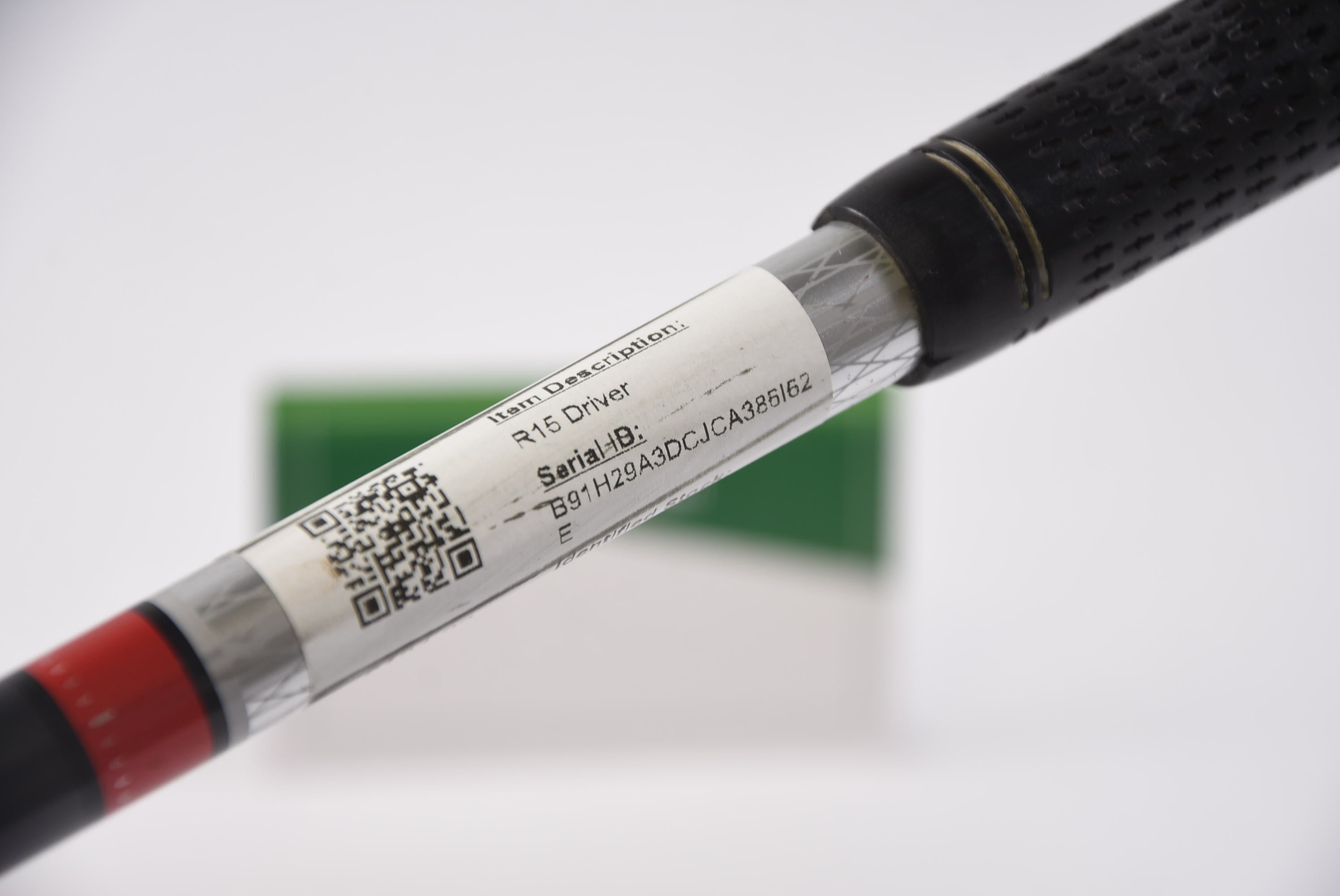 Left Hand Taylormade R15 Driver / 10.5 Degree / Senior Flex Fujikura Speeder 57