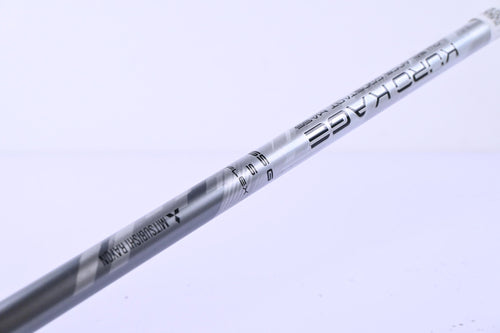 Titleist 910H #3 Hybrid / 19 Degree / Stiff Flex Kuro Kage 65 Shaft