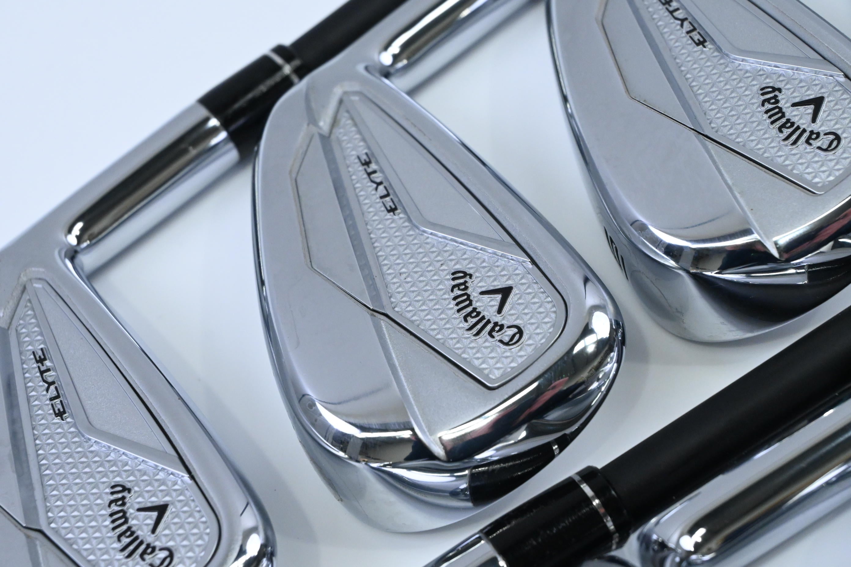 Callaway Elyte Irons / 4-PW+AW / Regular Flex Aldila NV 65 Shafts