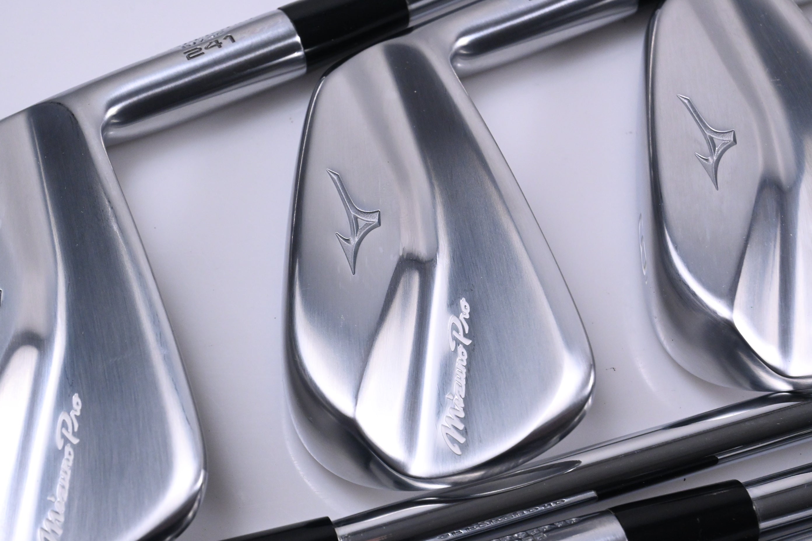 Mizuno Pro 241 Irons / 4-PW / Stiff Flex Dynamic Gold 95 S300 Shafts
