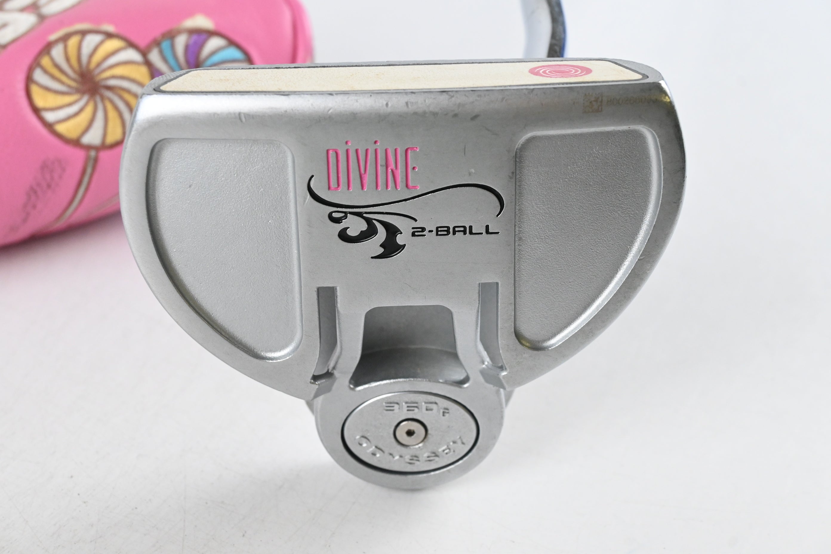 Ladies Odyssey Divine Pink 2-Ball Putter / 32.5 Inch