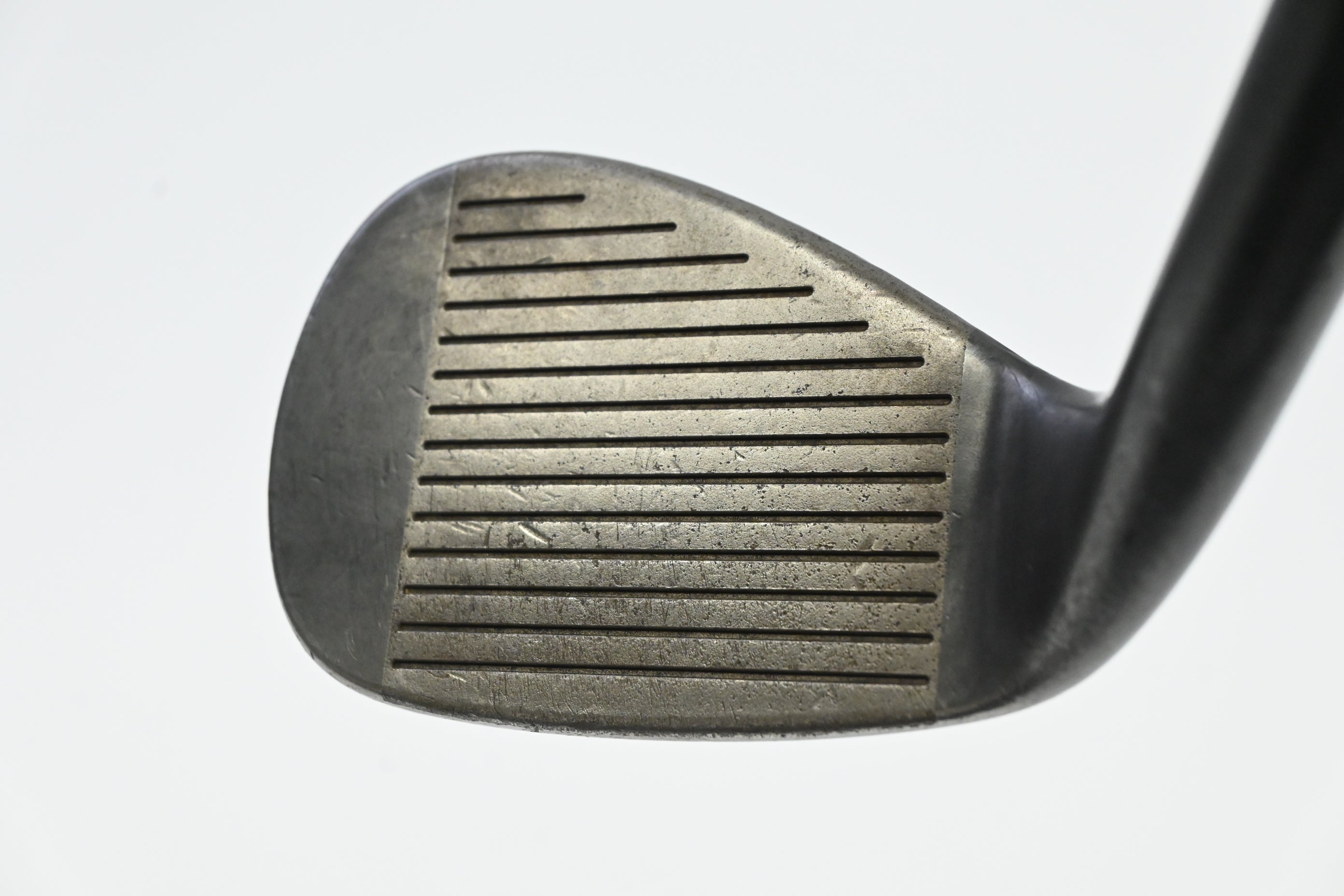 Cleveland Tour Action 900 Pitching Wedge / 48 Degree / Wedge Flex Dynamic Gold
