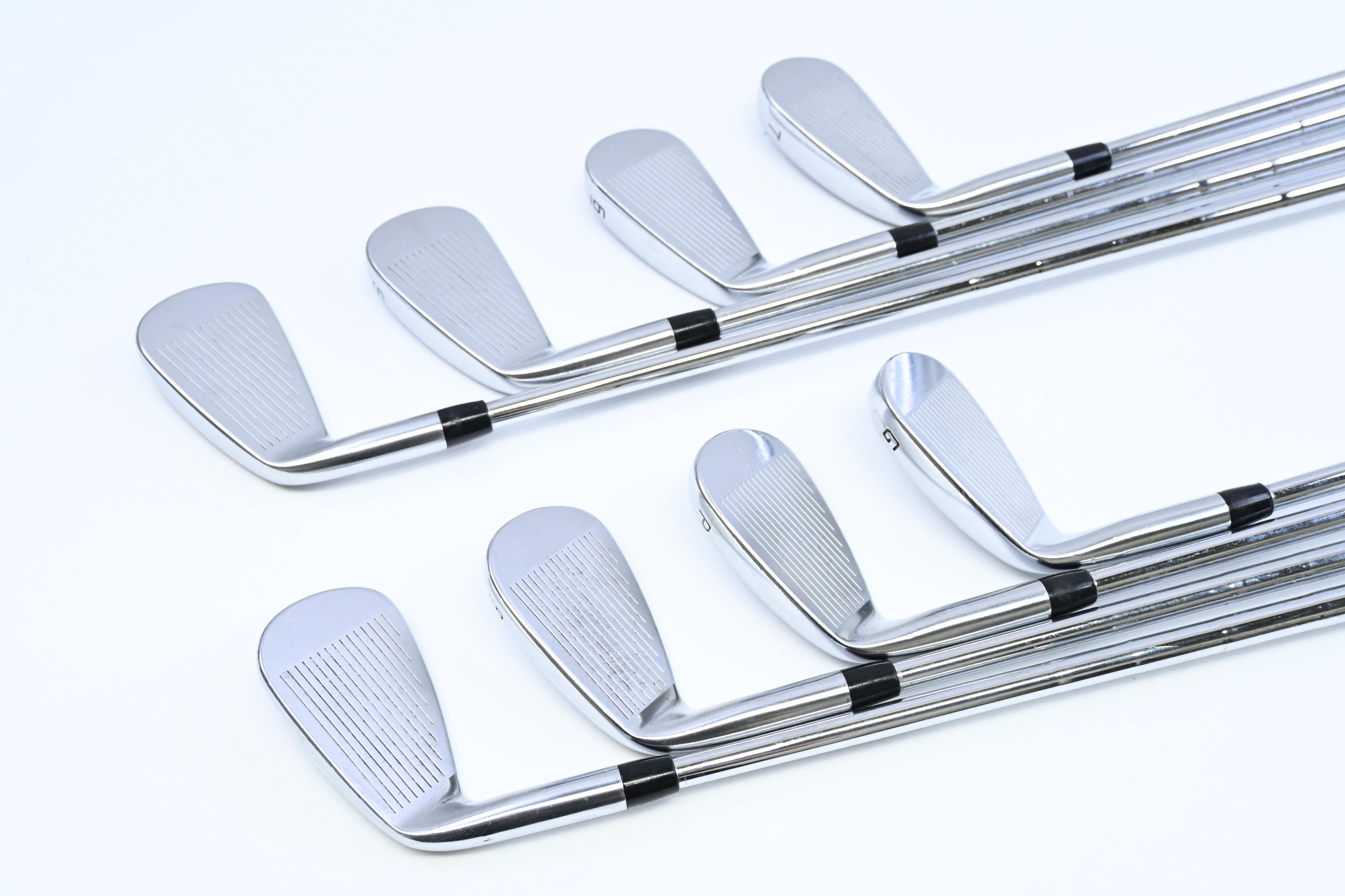 Cobra King Tour 2023 Irons / 4-PW+GW / Stiff Flex KBS Tour 120 Shafts