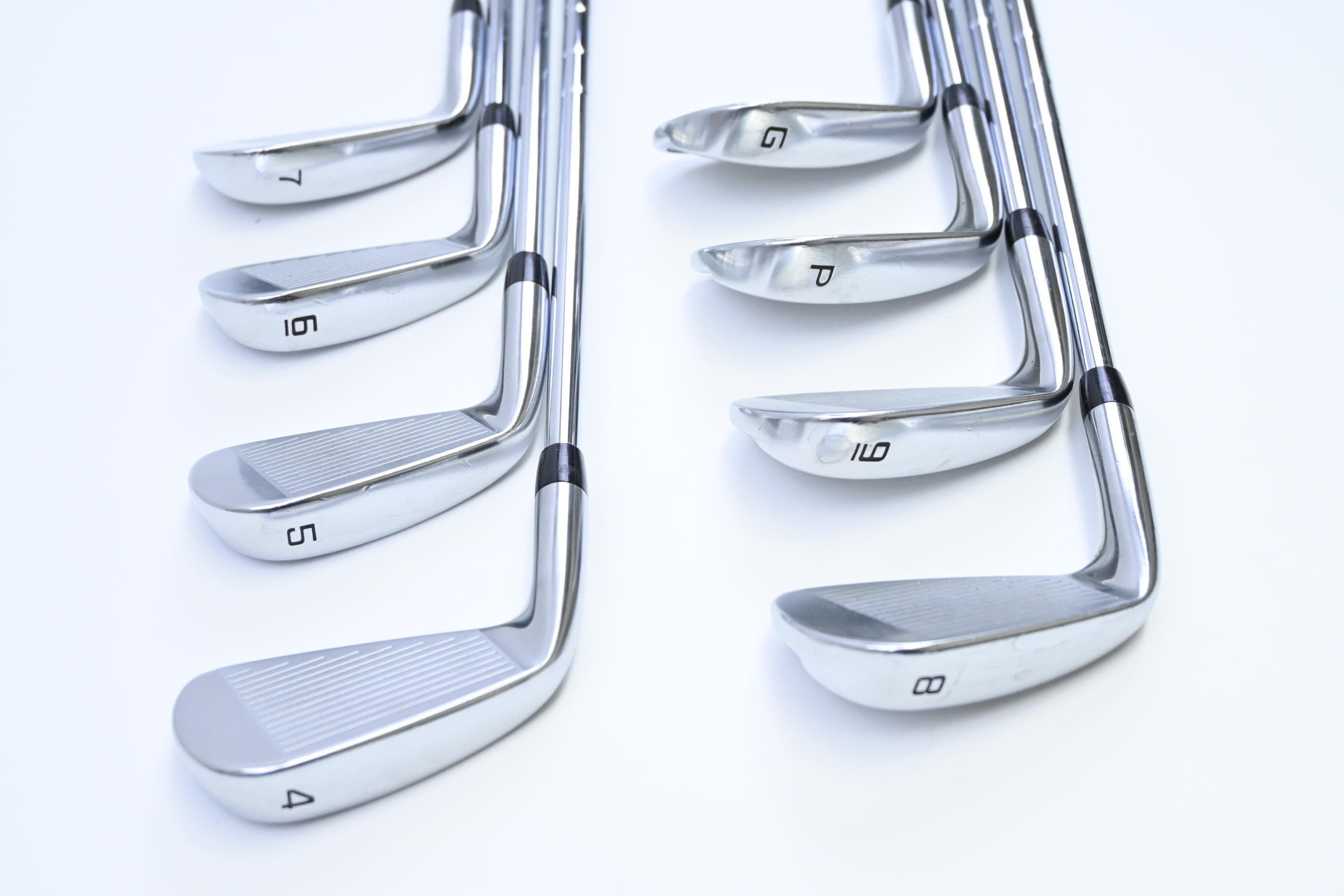Cobra King Tour 2023 Irons / 4-PW+GW / Stiff Flex KBS Tour 120 Shafts