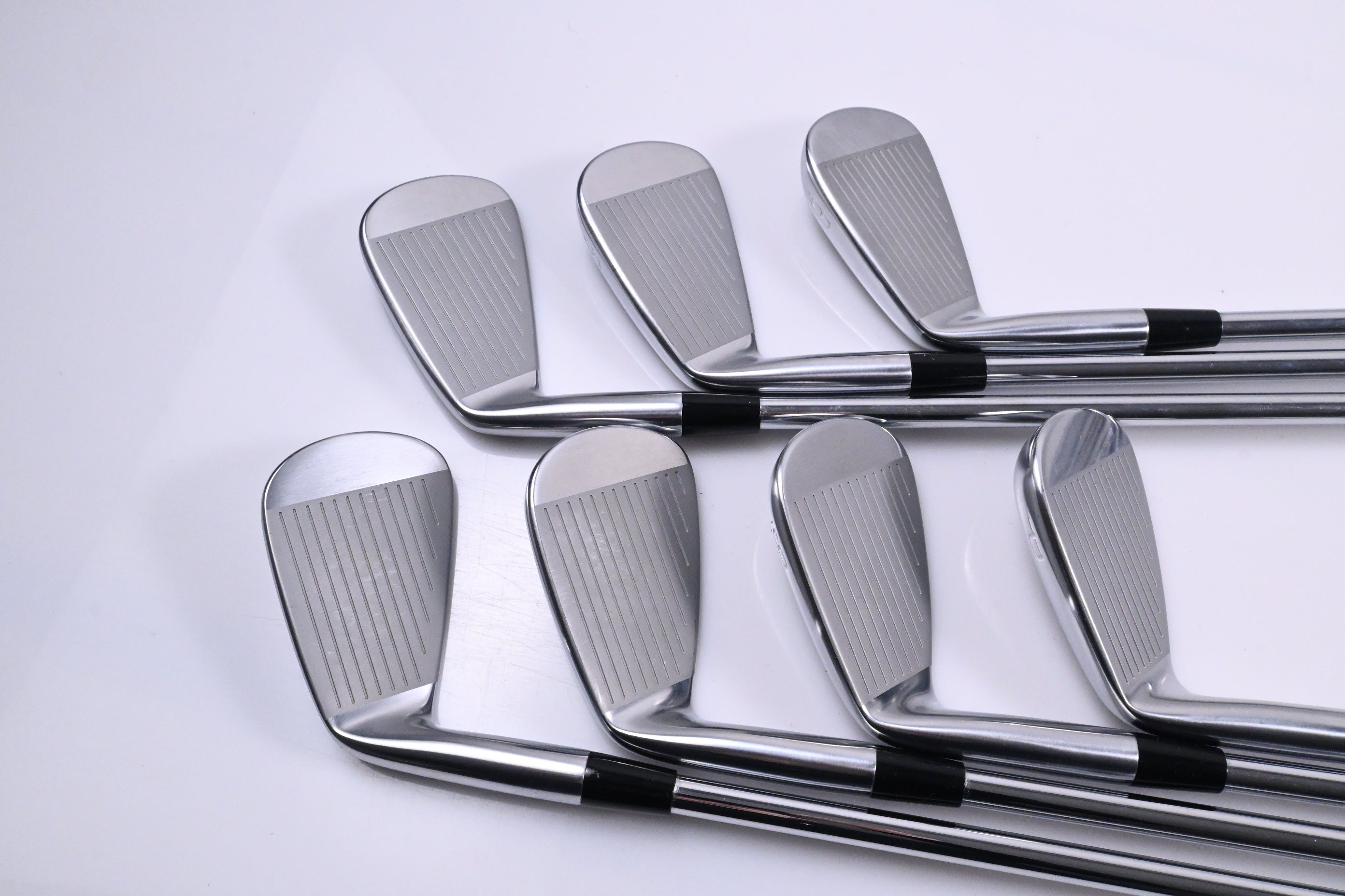 Mizuno Pro 241 Irons / 4-PW / Stiff Flex Dynamic Gold 95 S300 Shafts