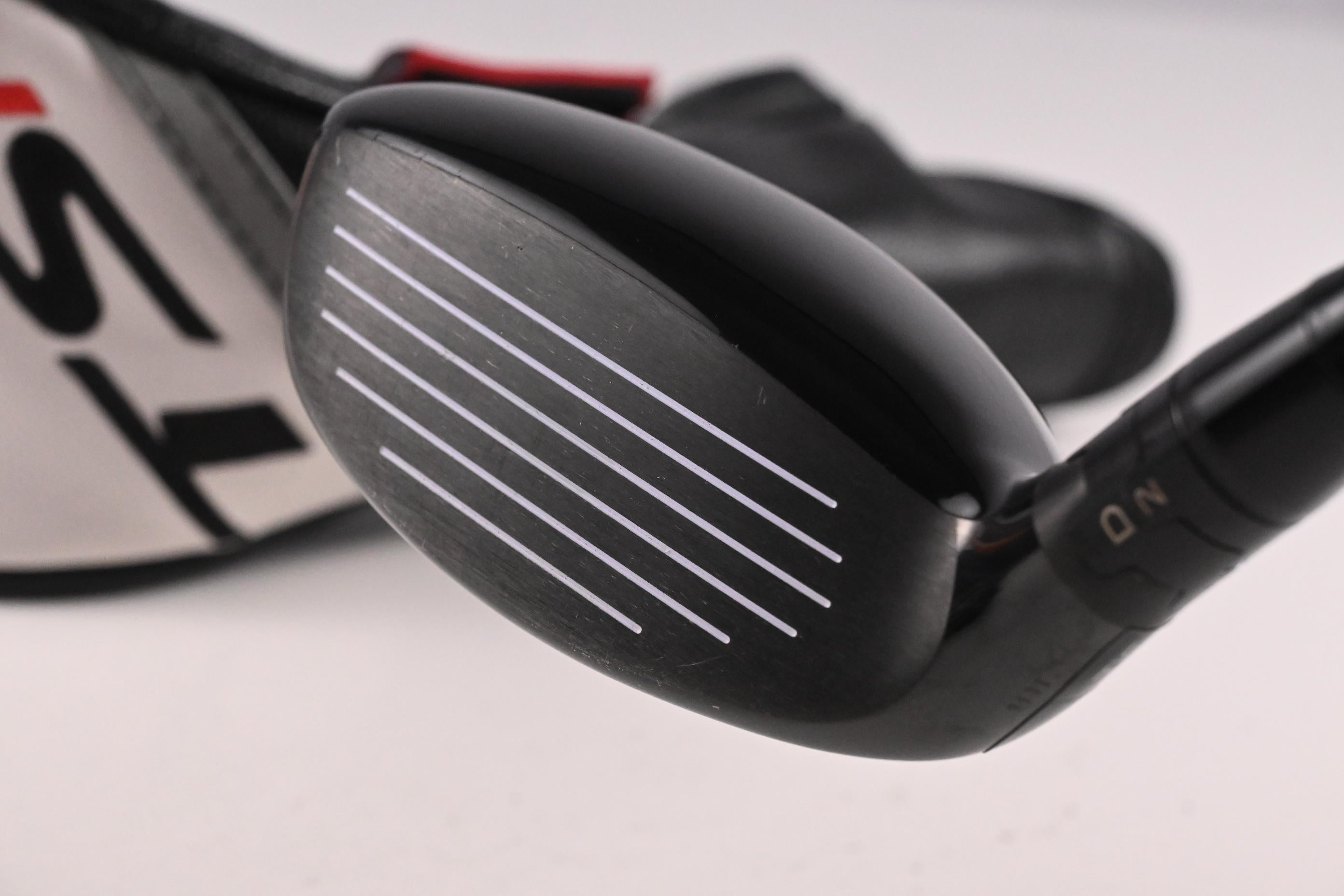 Titleist TSR2 #4 Hybrid / 21 Degree / Stiff Flex HZRDUS Red 70 Shaft