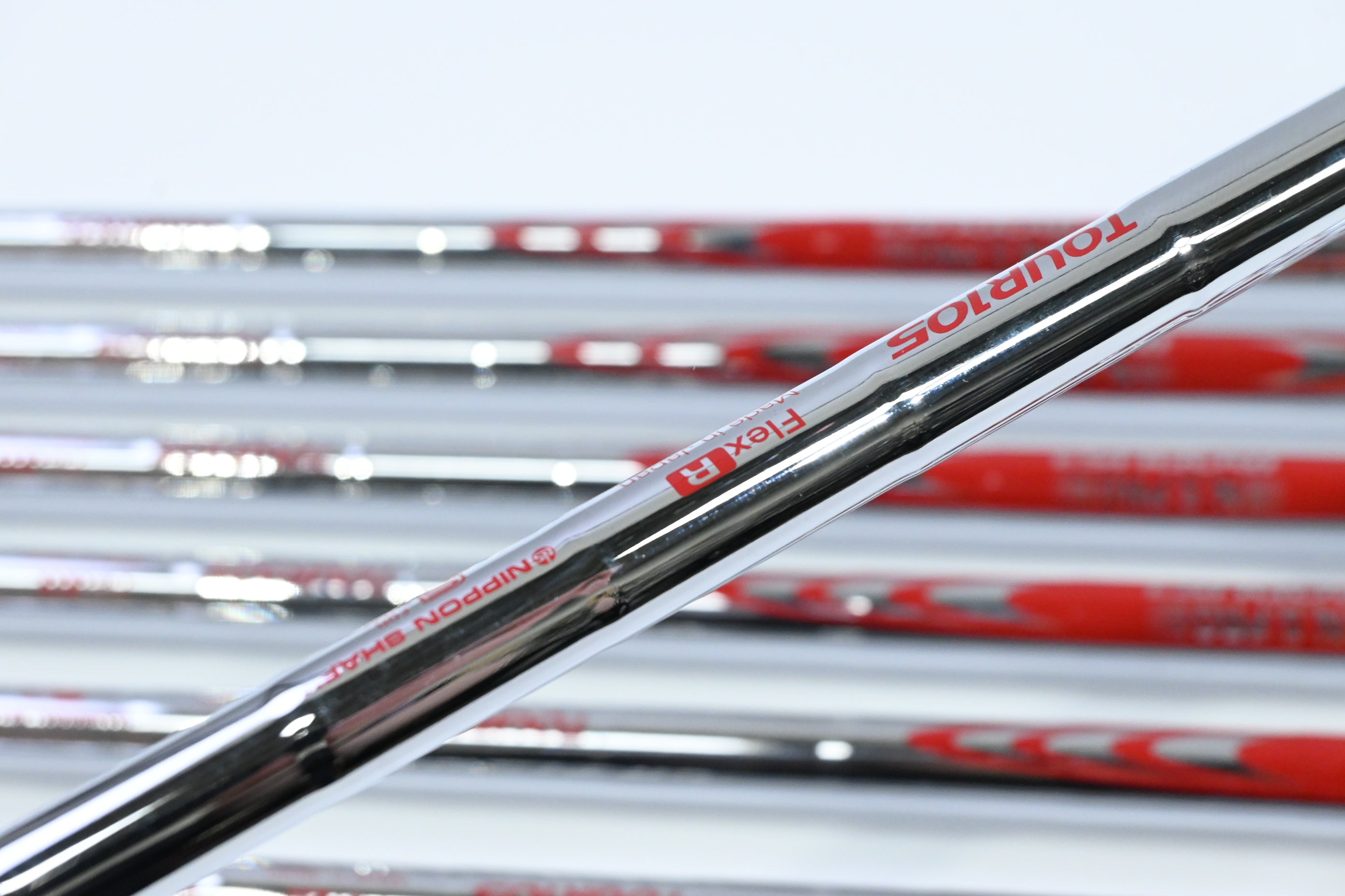 Taylormade P790 2023 Irons / 4-PW / Regular Flex NS Pro Modus3 Tour 105 Shafts