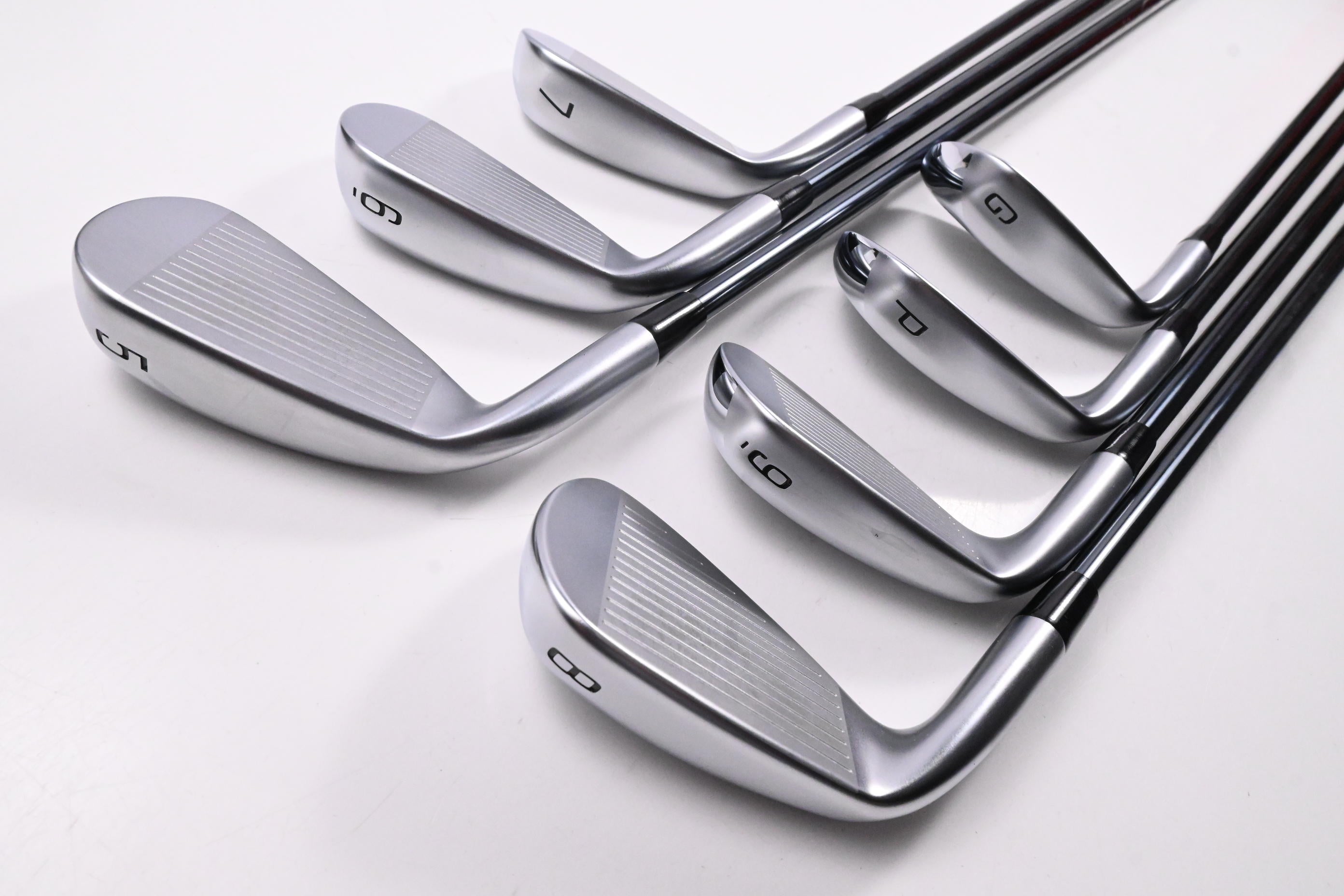 Mizuno JPX 925 Hot Metal Irons / 5-PW+GW / Regular Flex UST Recoil Dart ESX 60