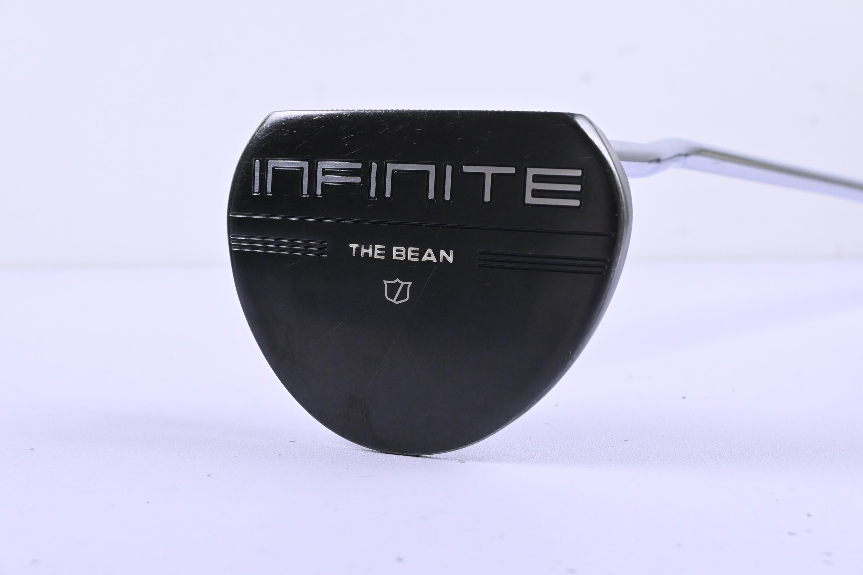Wilson Infinite 2024 The Bean Putter / 34 Inch