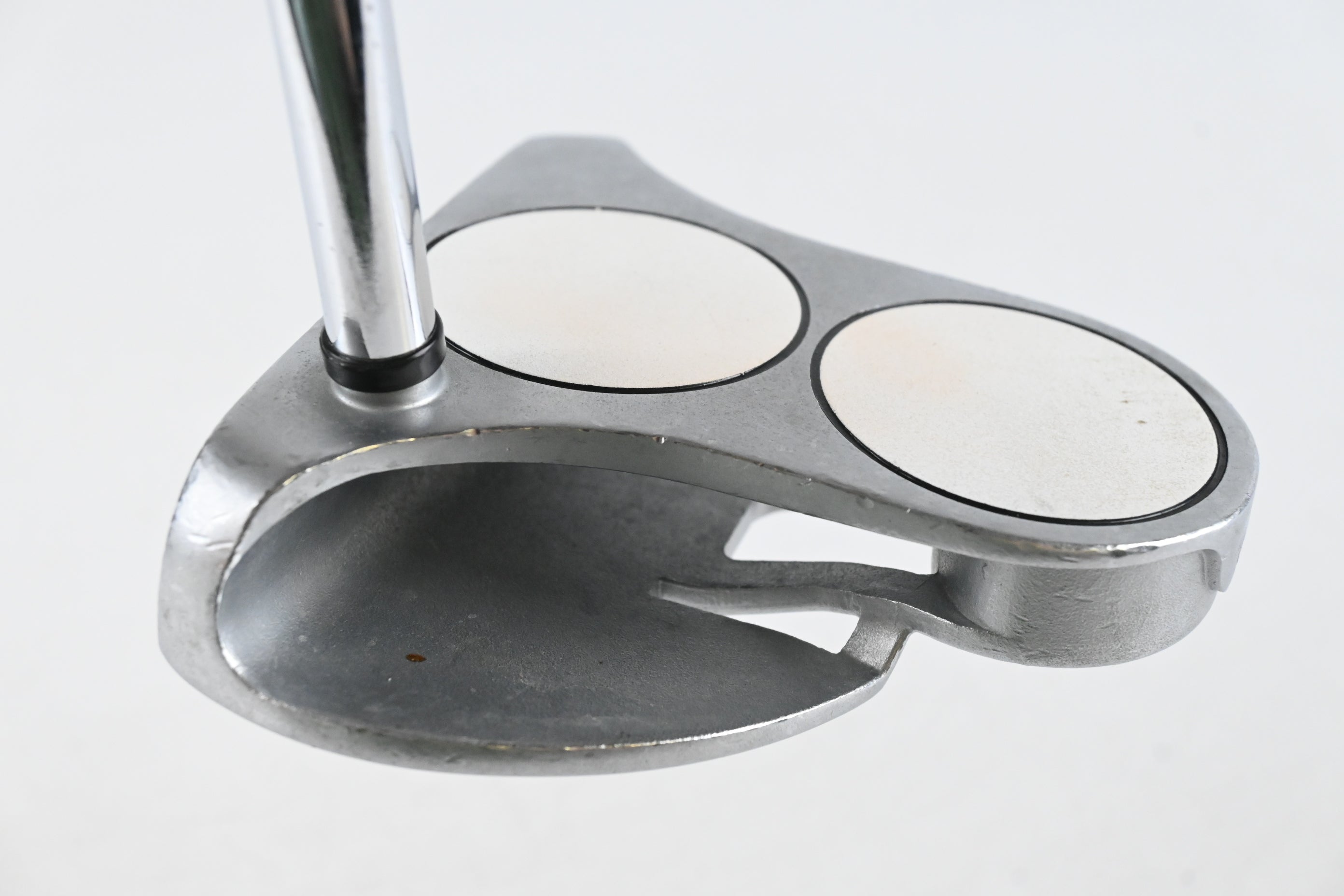 Ladies Odyssey Divine Pink 2-Ball Putter / 32.5 Inch