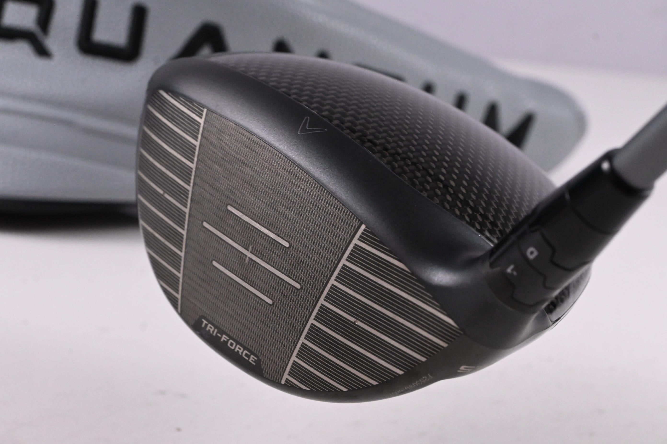 Callaway Quantum Max Driver / 10.5 Degree / Stiff Flex Denali Frost Silver 60
