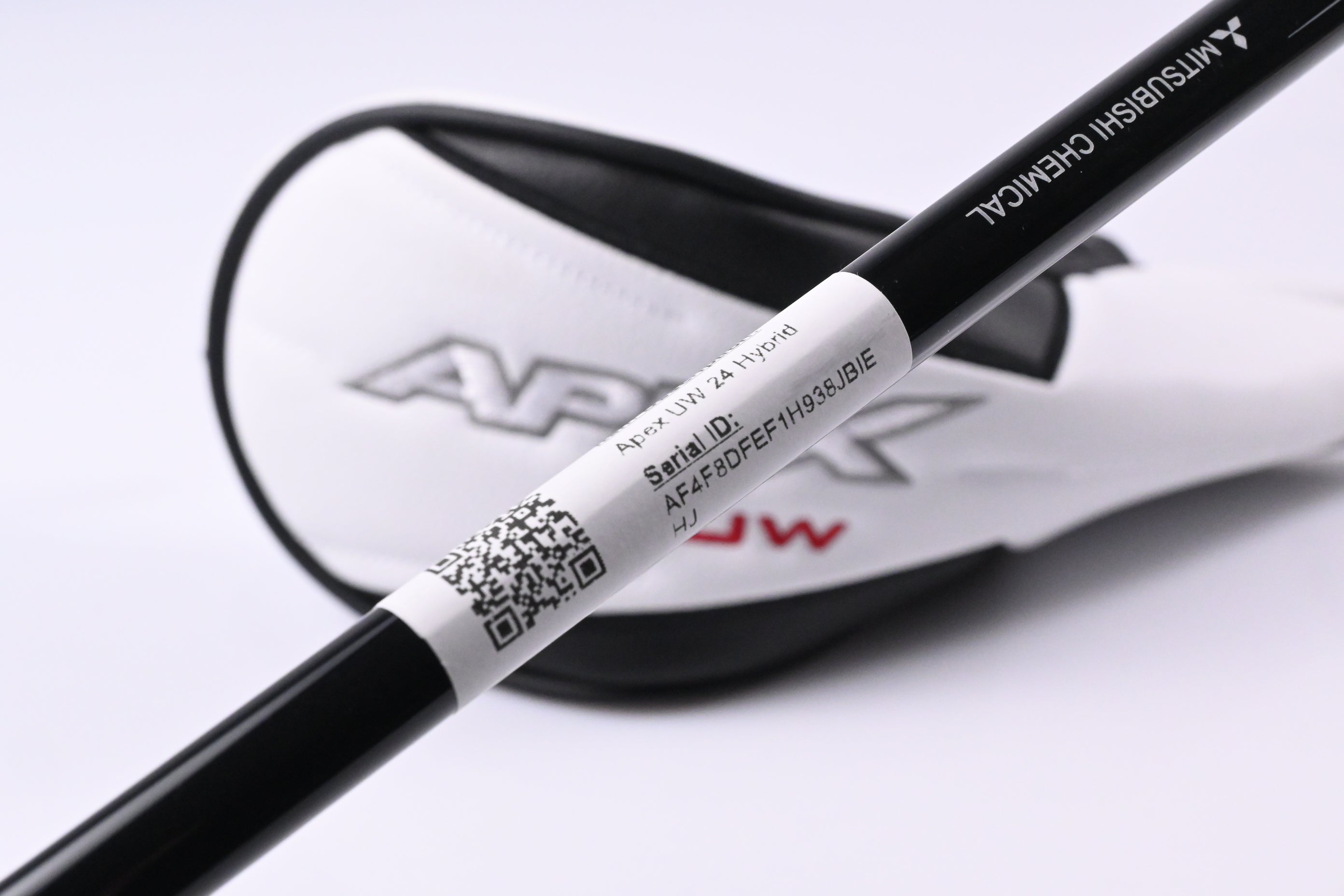 Callaway Apex UW 24 #2 Hybrid / 17 Degree / X-Flex MMT 80 Shaft