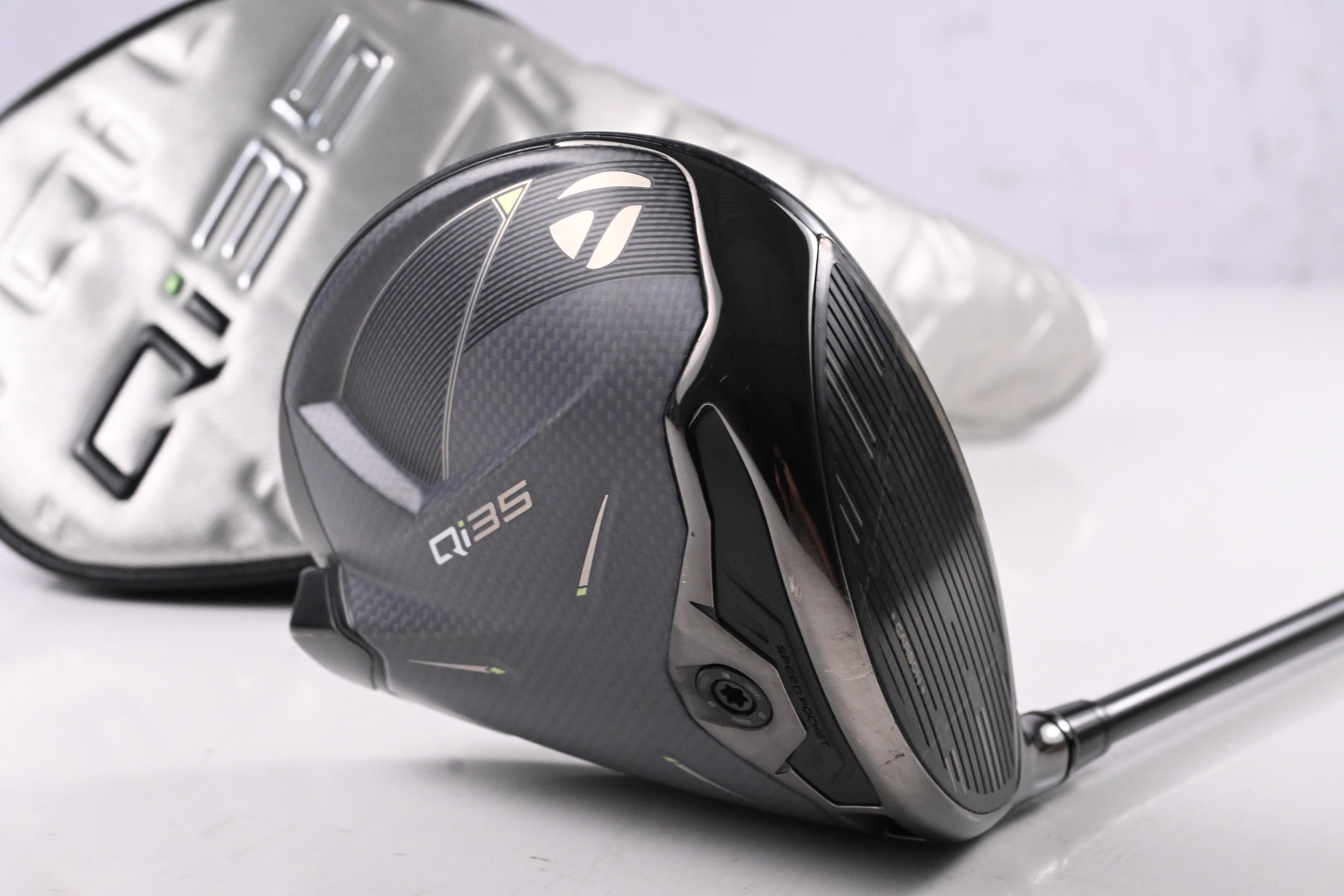 Taylormade Qi35 Driver / 10.5 Degree / Stiff Flex Fujikura Ventus Blue 5 Shaft