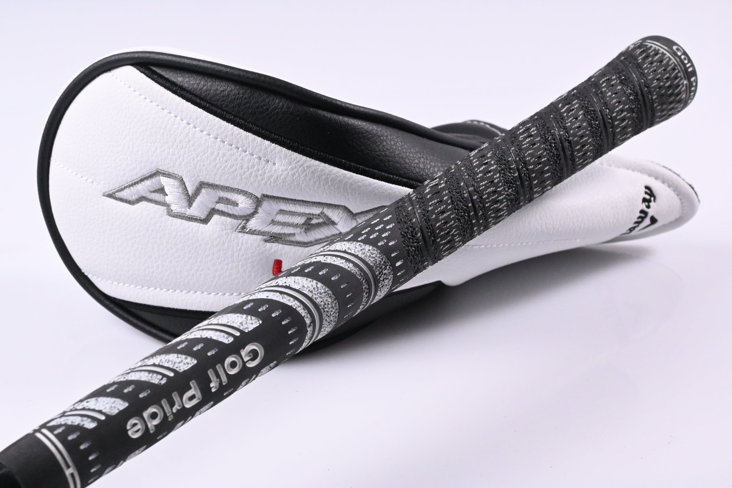 Callaway Apex UW 24 #2 Hybrid / 17 Degree / X-Flex MMT 80 Shaft