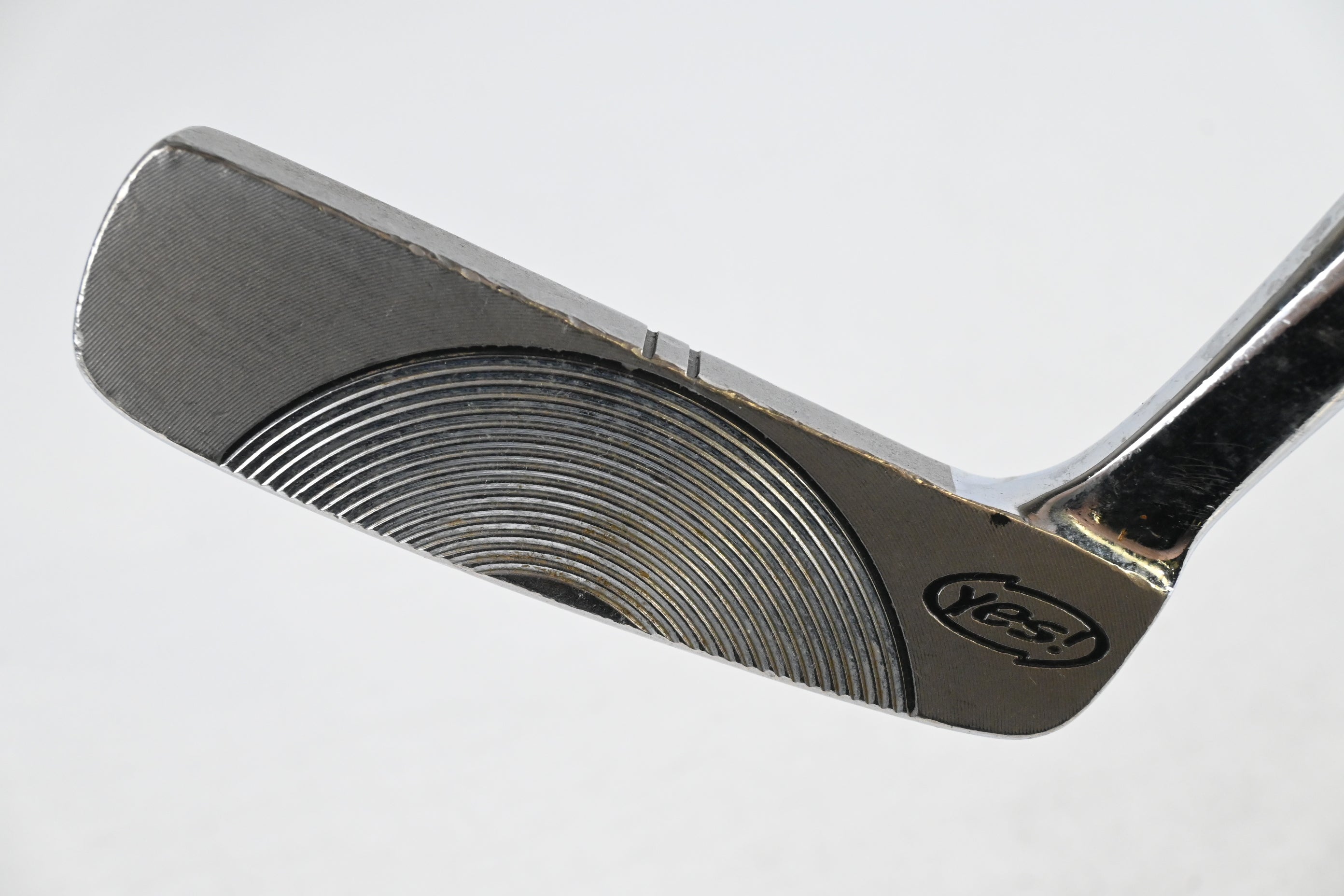 Yes! C-Groove Nicky Putter / 34 Inch