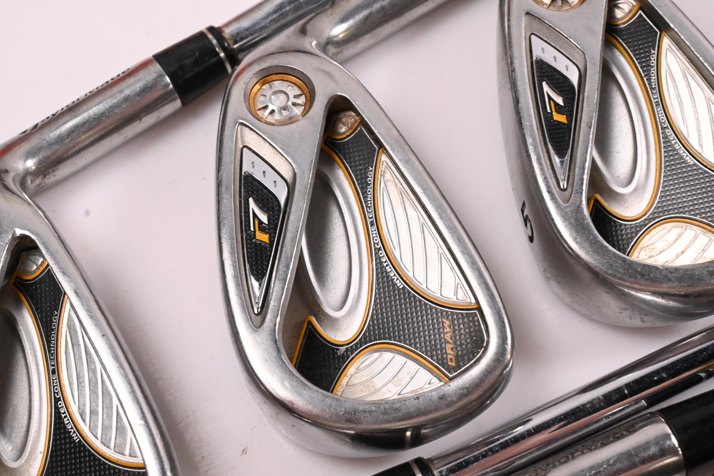 Taylormade R7 Draw Irons / 3-PW / Regular Flex Taylormade T-Step 90 Shafts