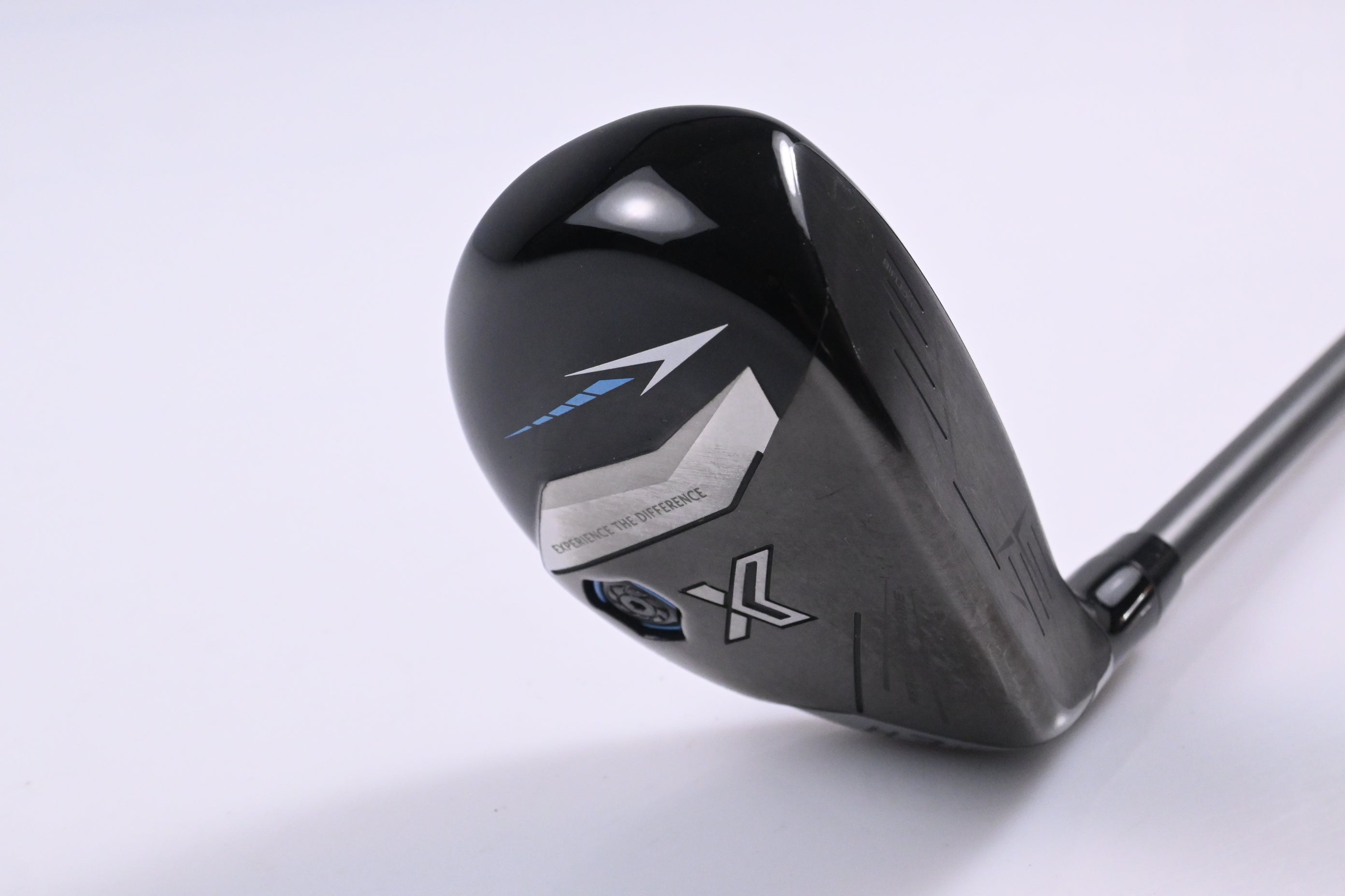 XXIO 13 X #3 Hybrid / 18 Degree / Regular Flex Miyazaki AX-III Shaft