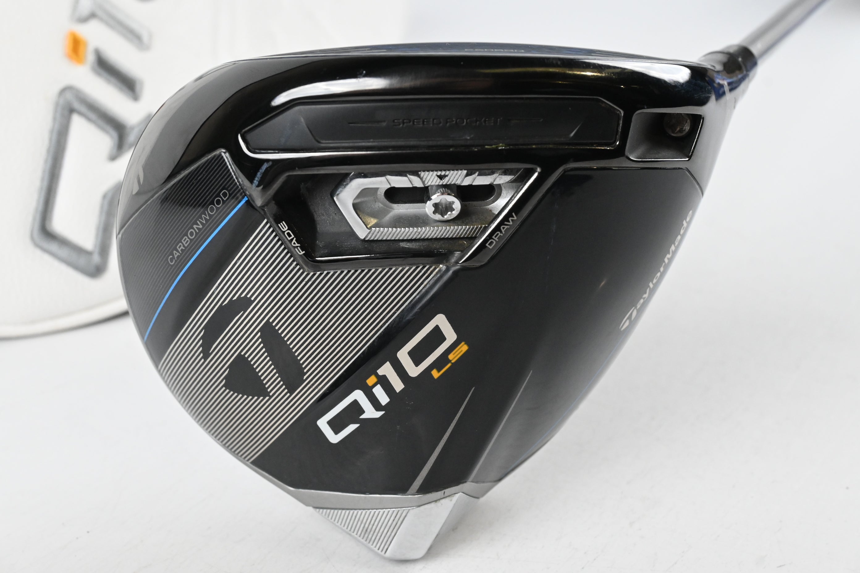 Taylormade Qi10 LS Driver / 10.5 Degree / Regular Flex Speeder NX 50 Shaft