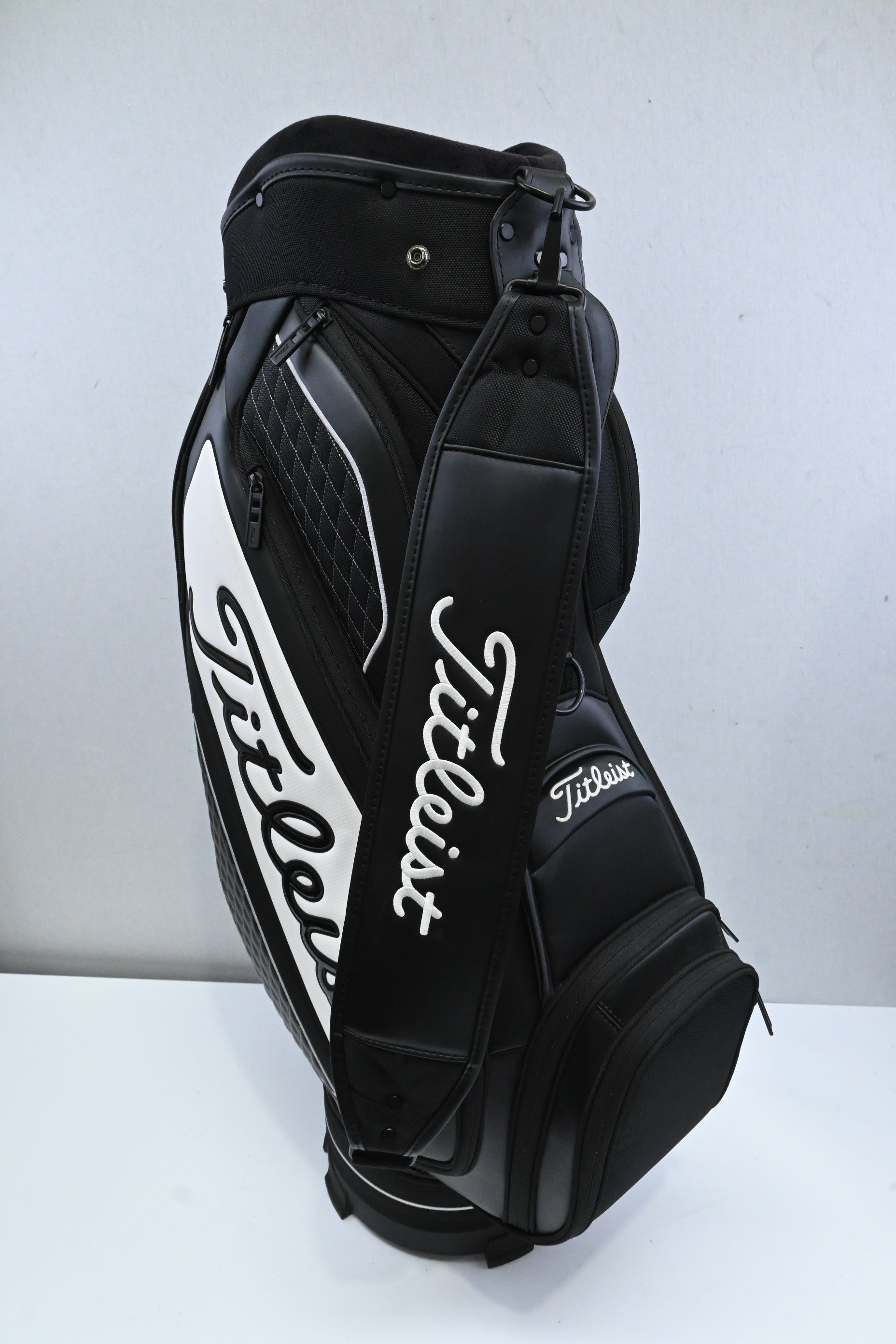 Titleist Cart Bag / 6-Way / Black, White