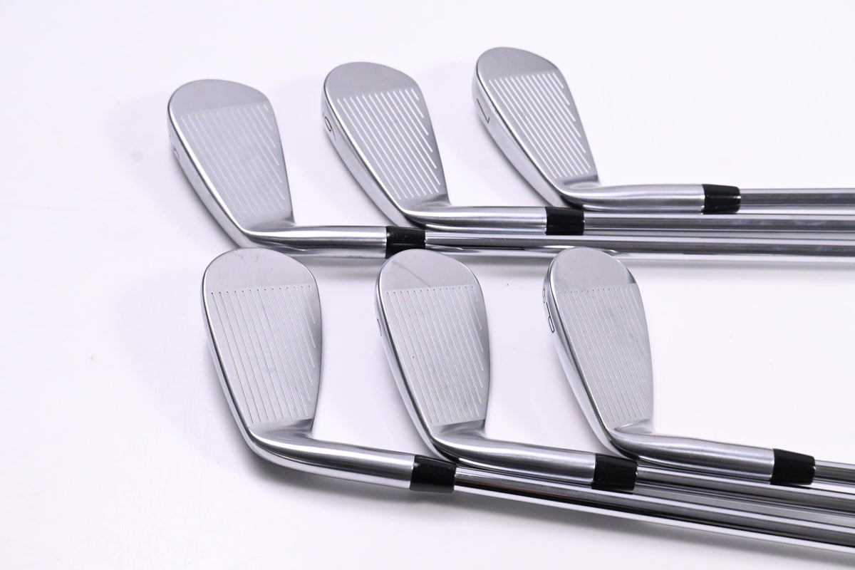 Titleist T250 2025 Irons / 5-PW / Stiff Flex Dynamic Gold S300 Shafts