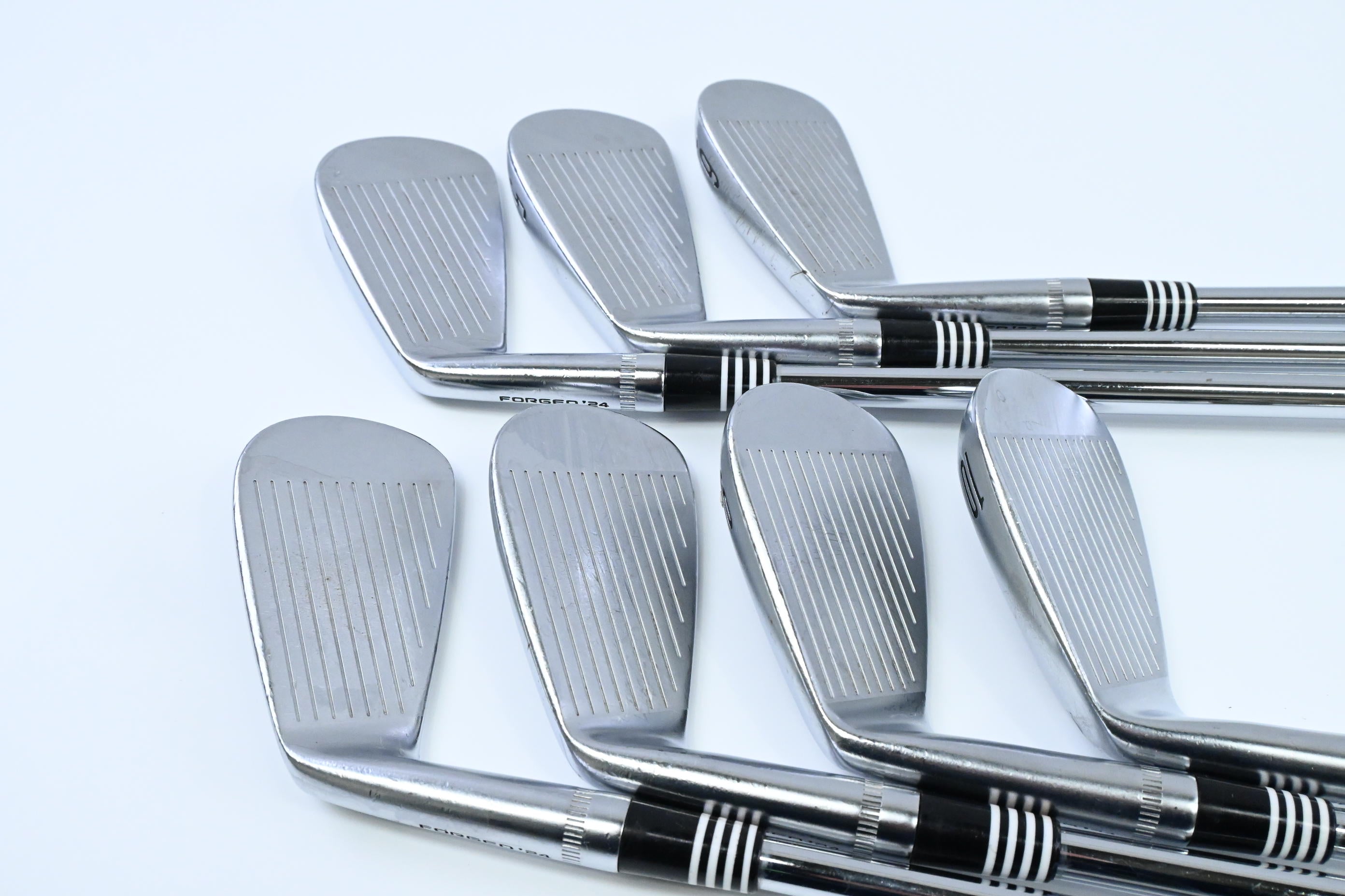 Callaway Apex MB 24 Irons / 4-PW / Stiff Flex Dynamic Gold 120 S400 Shafts