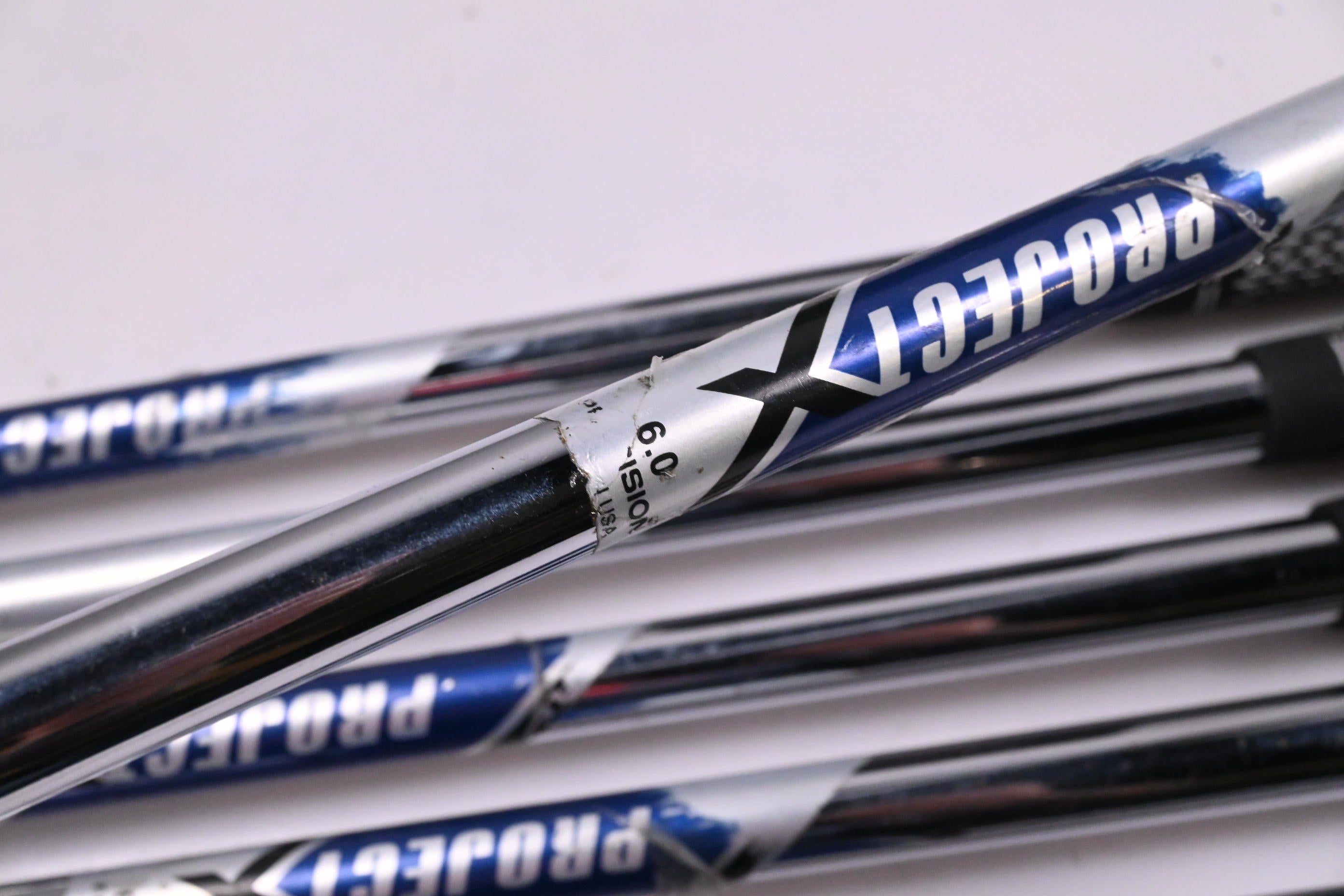 Left Hand Titleist 712 CB Irons / 3-9i / Stiff Flex Project X Shafts