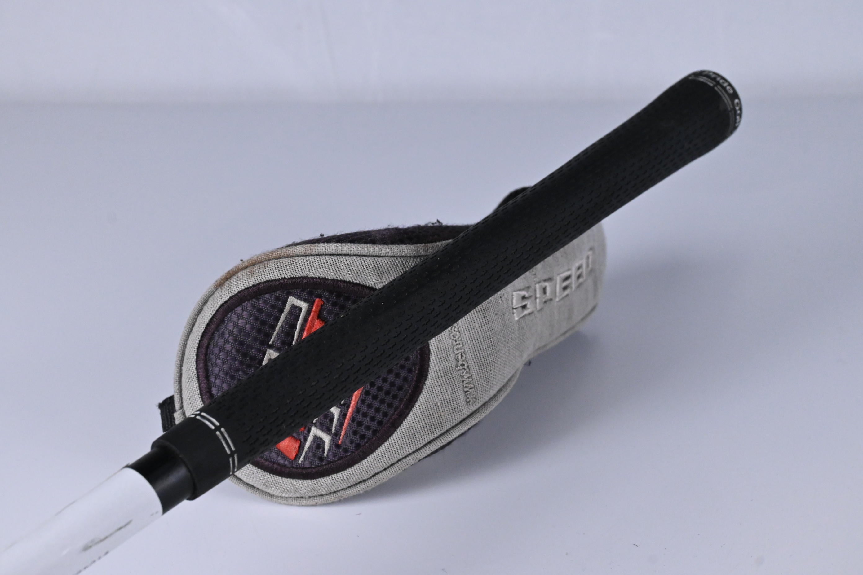 Benross Hot Speed #2 Hybrid / 19 Degree / Regular Flex Aldila R.I.P 80 Shaft