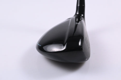 XXIO 13 X #3 Hybrid / 18 Degree / Regular Flex Miyazaki AX-III Shaft