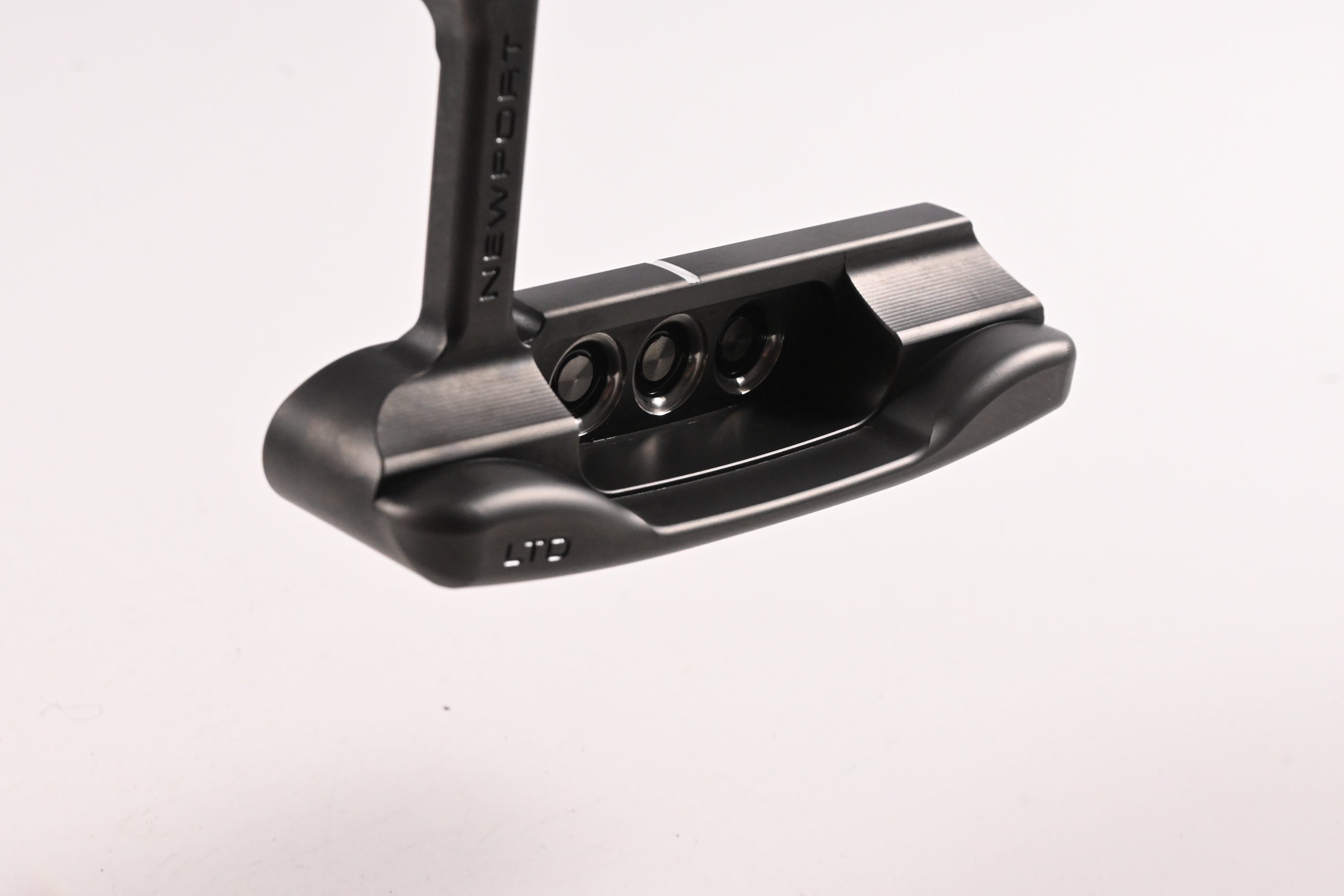 Scotty Cameron Special Select 2022 Jet Set Newport Putter / 35 Inch