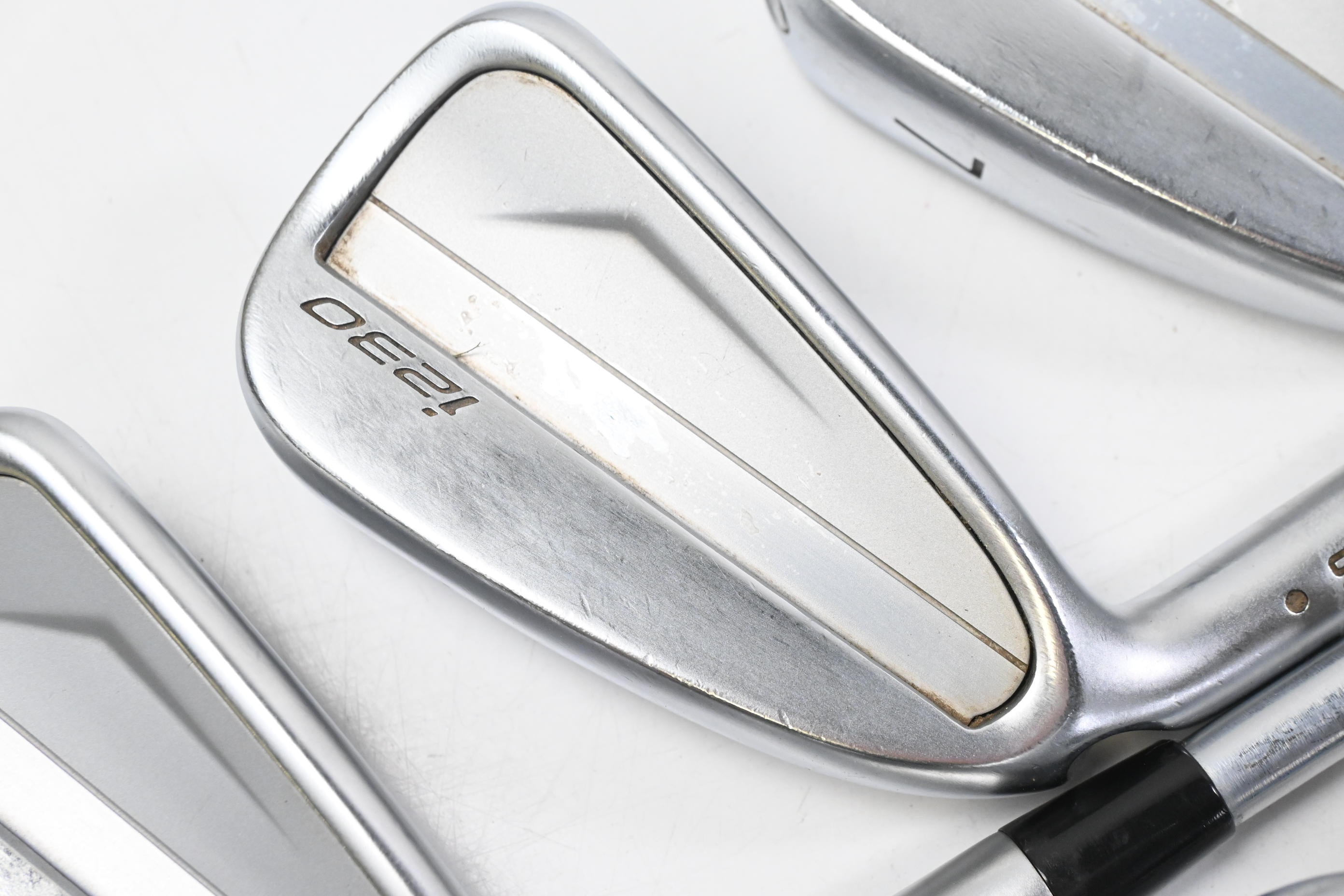 Left Hand Ping i230 Irons / 5-PW / Black Dot / Stiff Flex Project X LS 120