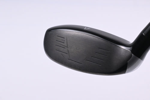 XXIO 13 X #3 Hybrid / 18 Degree / Regular Flex Miyazaki AX-III Shaft