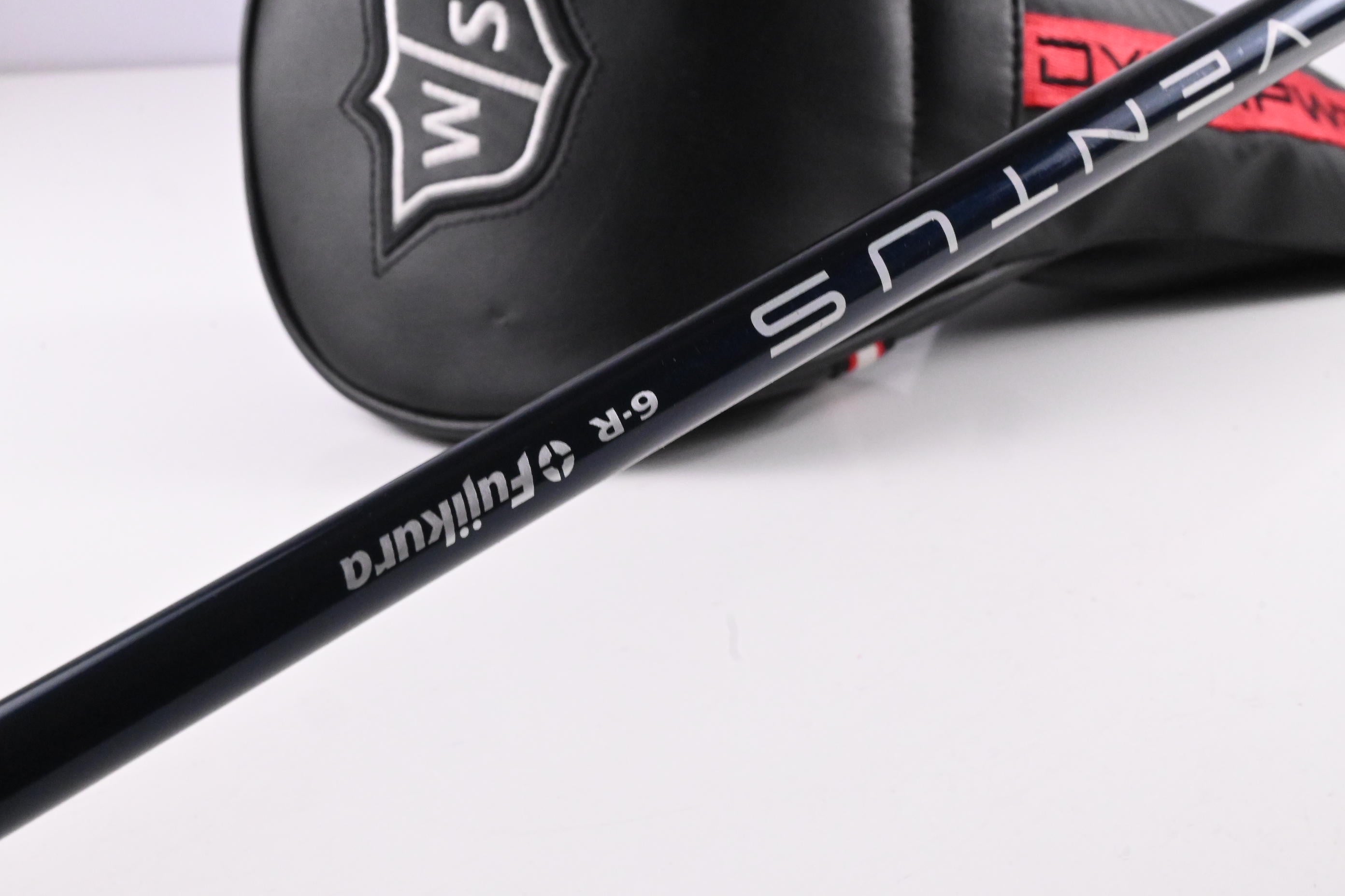 Wilson Dynapower Carbon 2023 Driver / 10.5 Degree  Regular Flex Ventus Blue 6