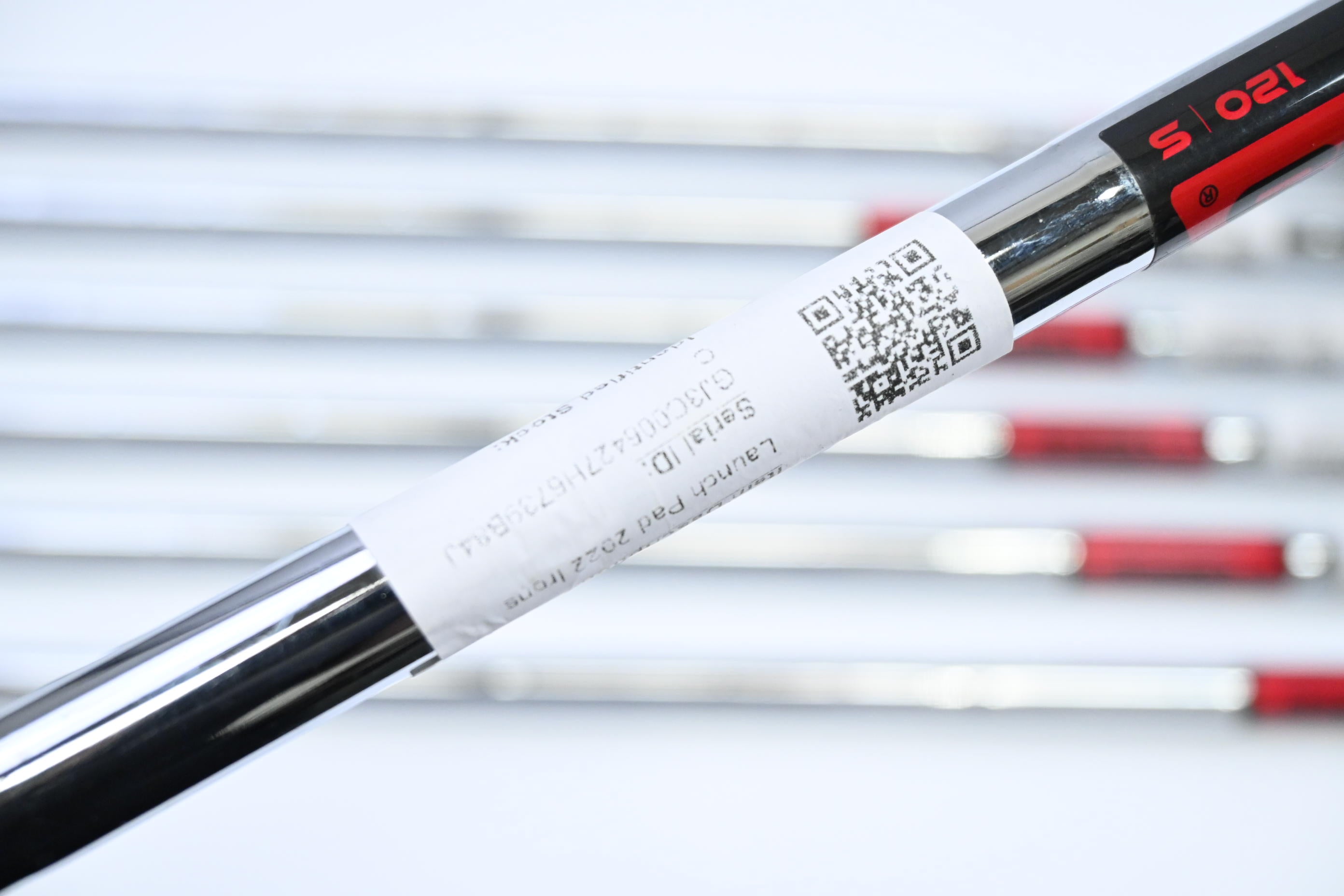 Wilson Launch Pad 2022 Irons / 5-PW+SW / Stiff Flex KBS Tour 120 Shafts