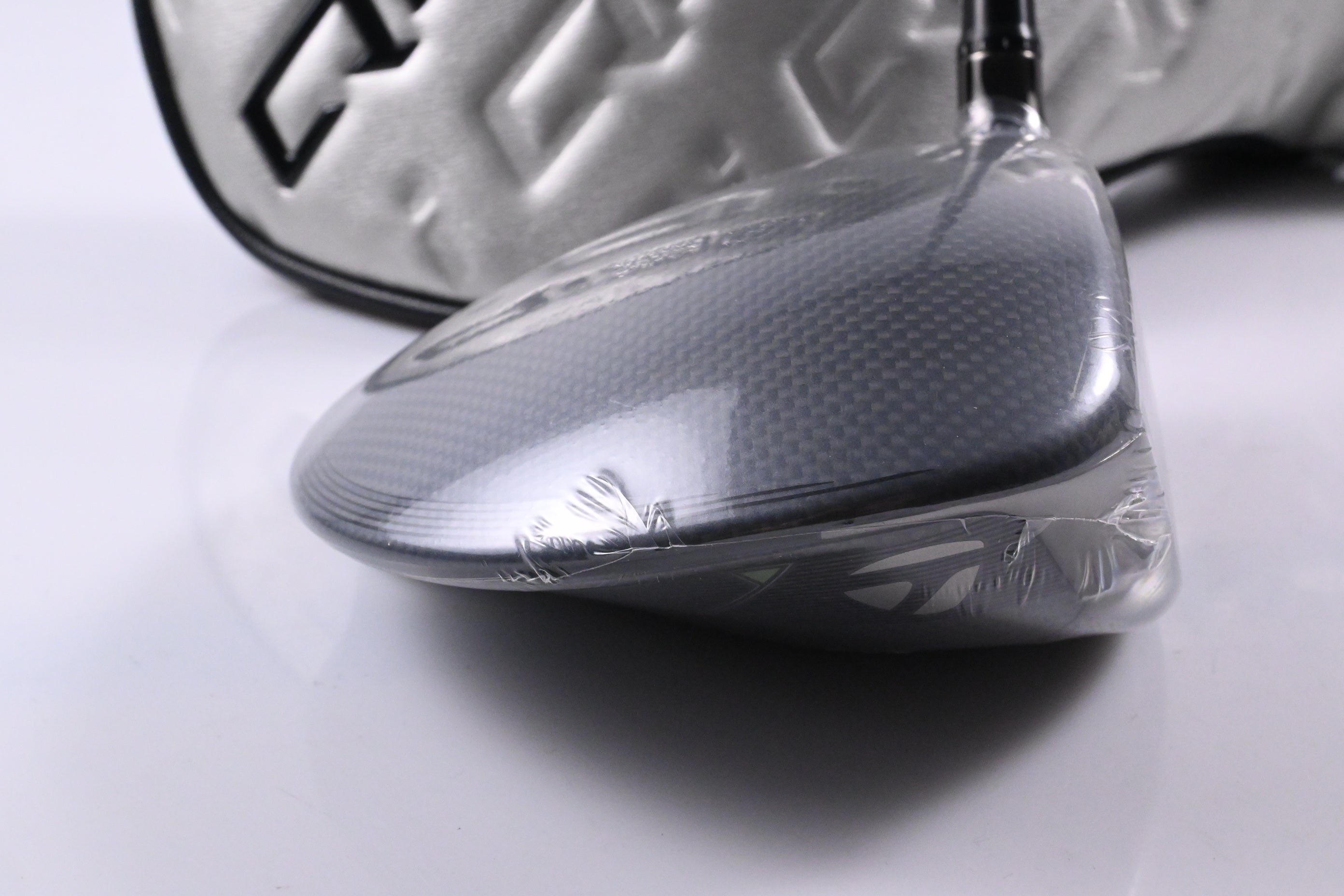 Taylormade Qi35 Driver / 10.5 Degree / Regular Flex AirSpeeder 50 Shaft