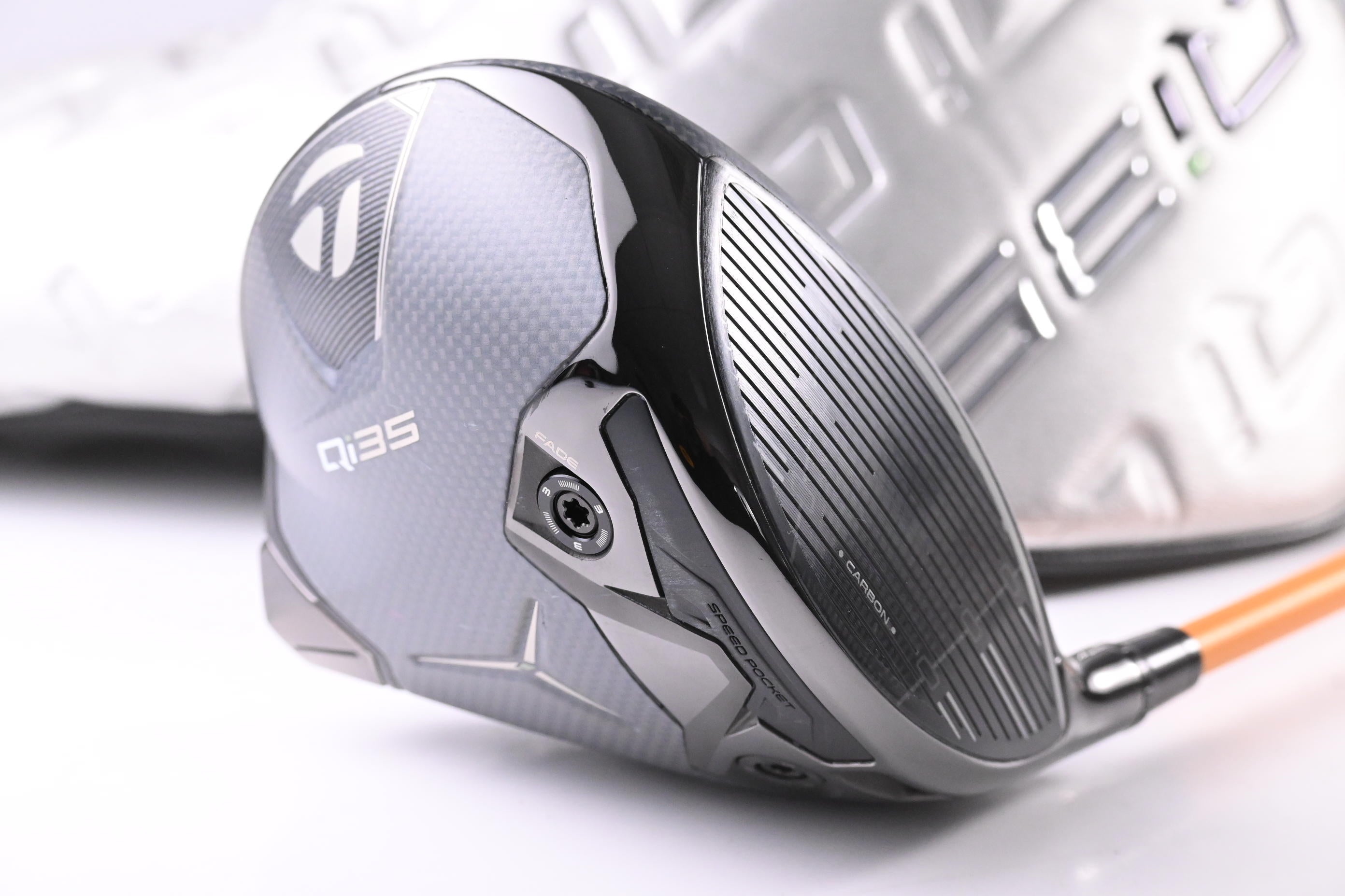 Taylormade Qi35 LS Driver / 10.5 Degree / X-Flex UST Proforce V2 7 Shaft