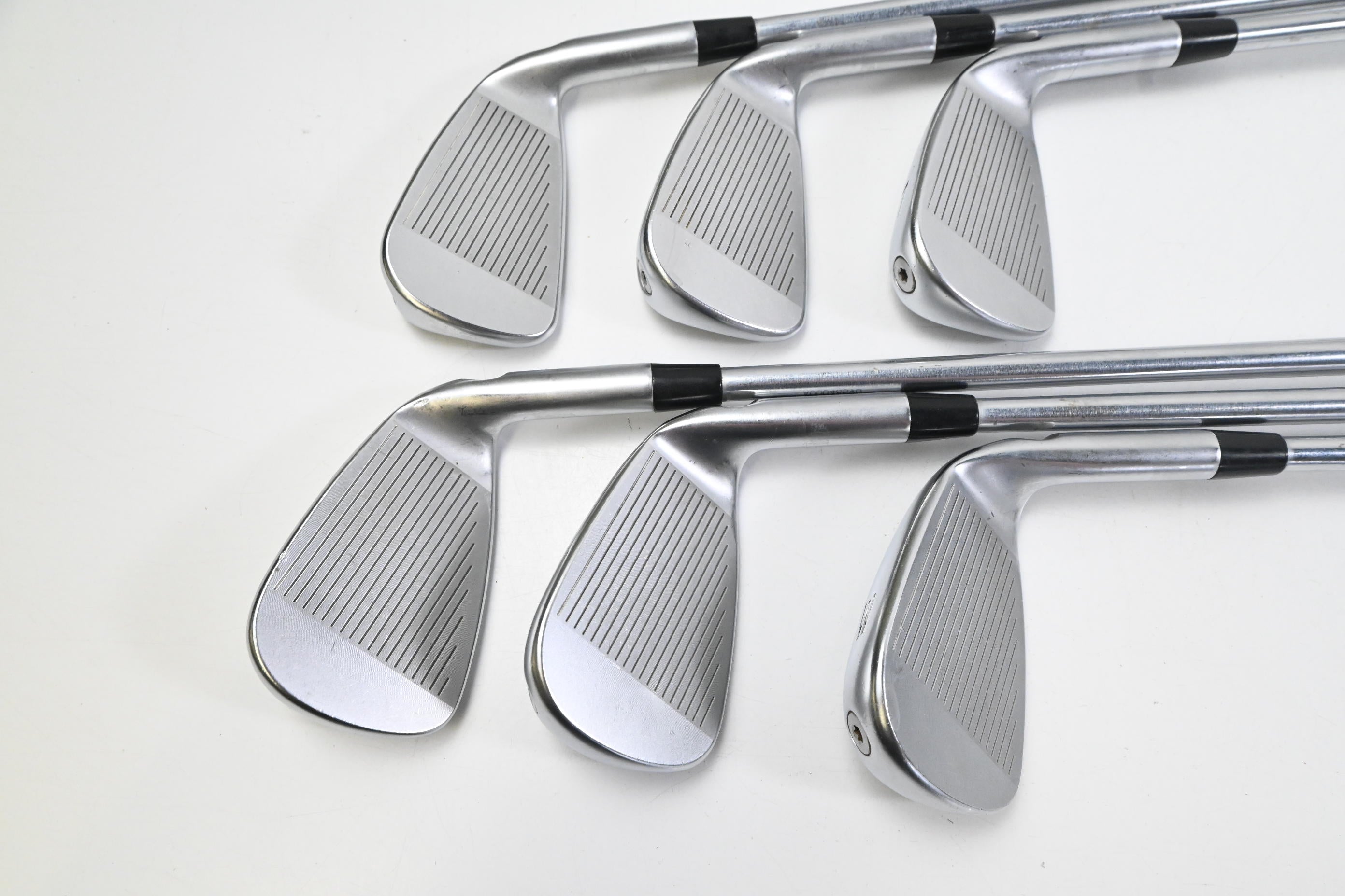 Left Hand Ping i230 Irons / 5-PW / Black Dot / Stiff Flex Project X LS 120