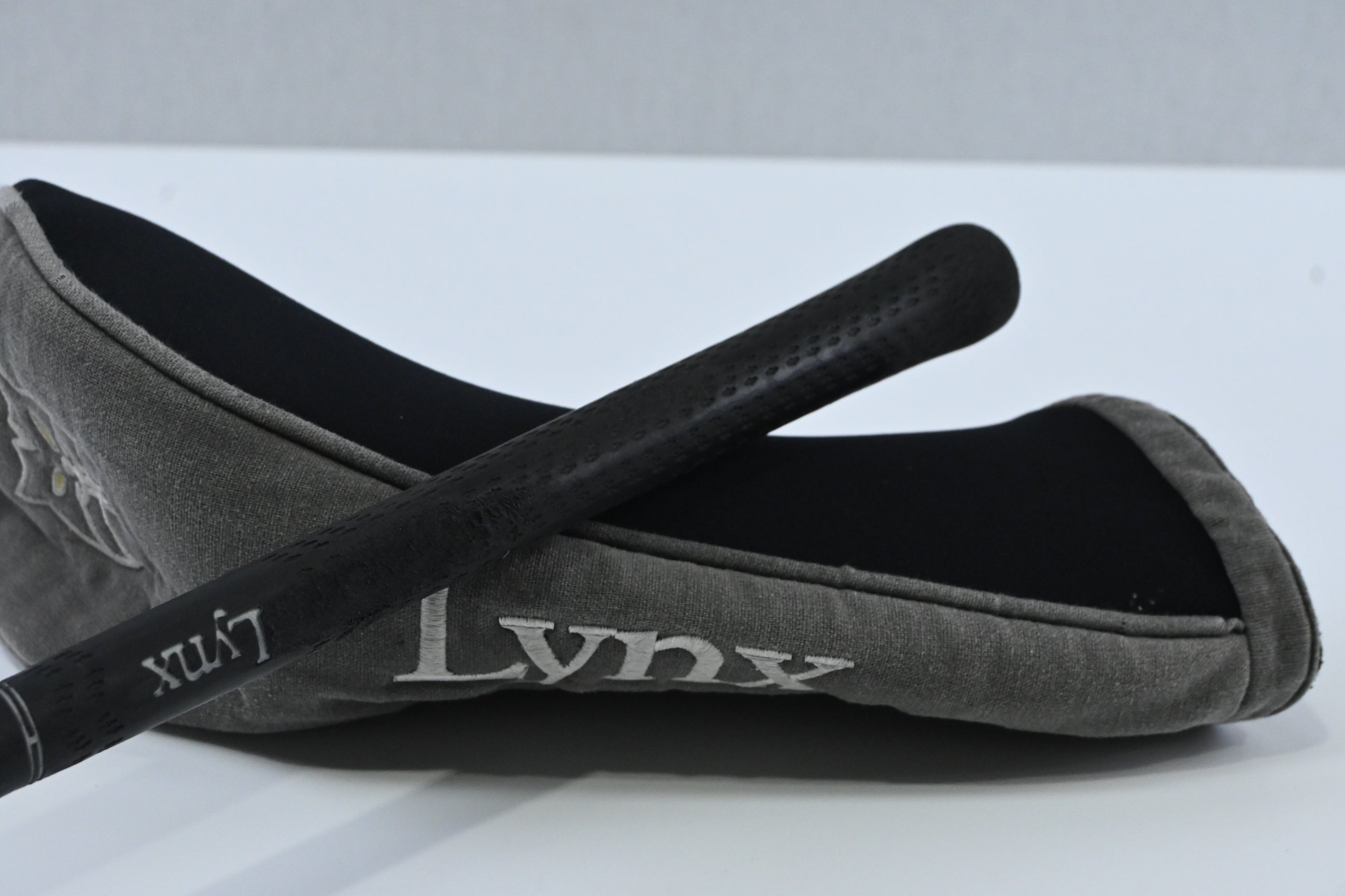 Lynx Predator II Driver / 10.5 Degree / Regular Flex Lynx Predator II Shaft