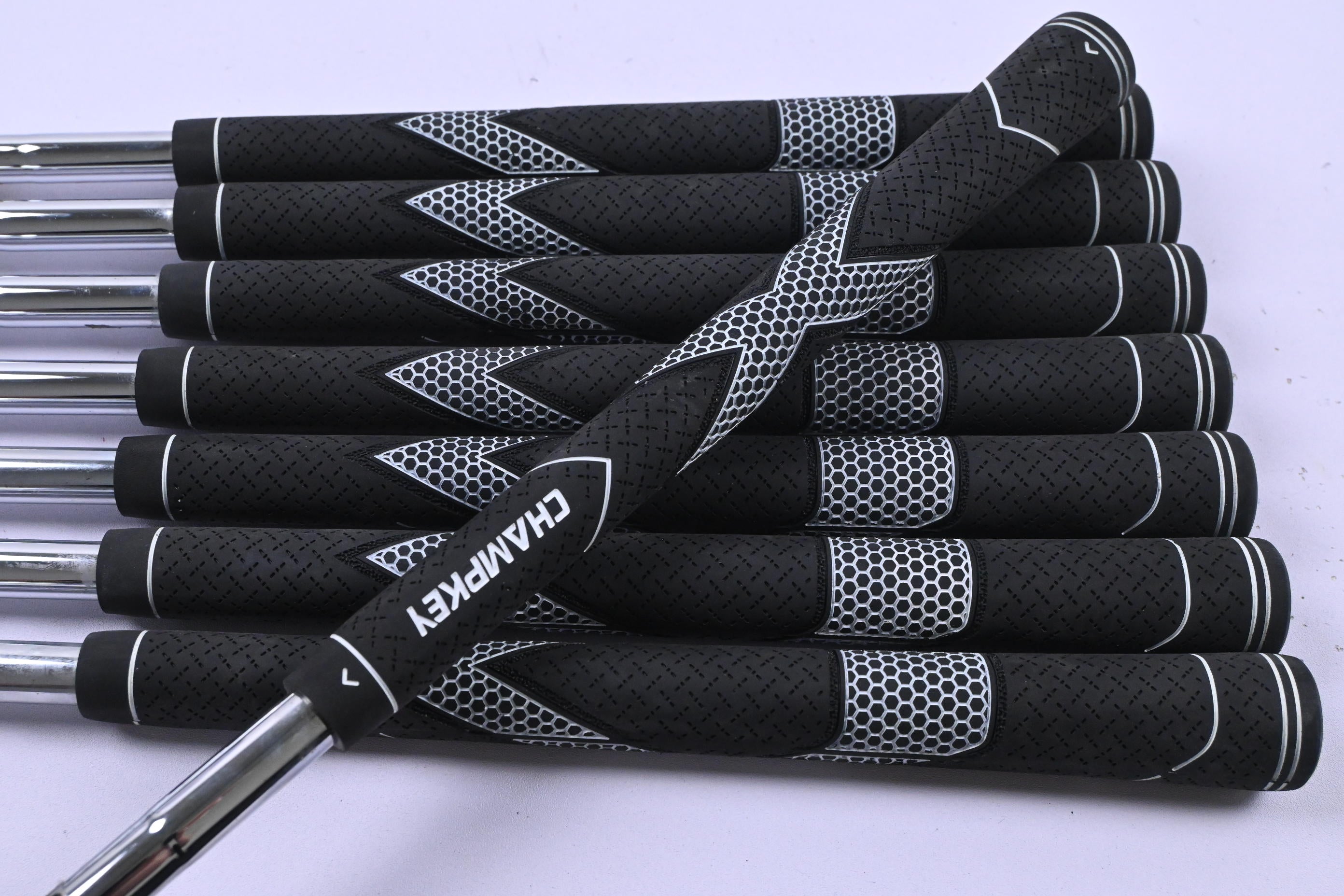 Taylormade RAC TP 2005 Irons / 3-PW / Stiff Flex Dynamic Gold S300 Shafts