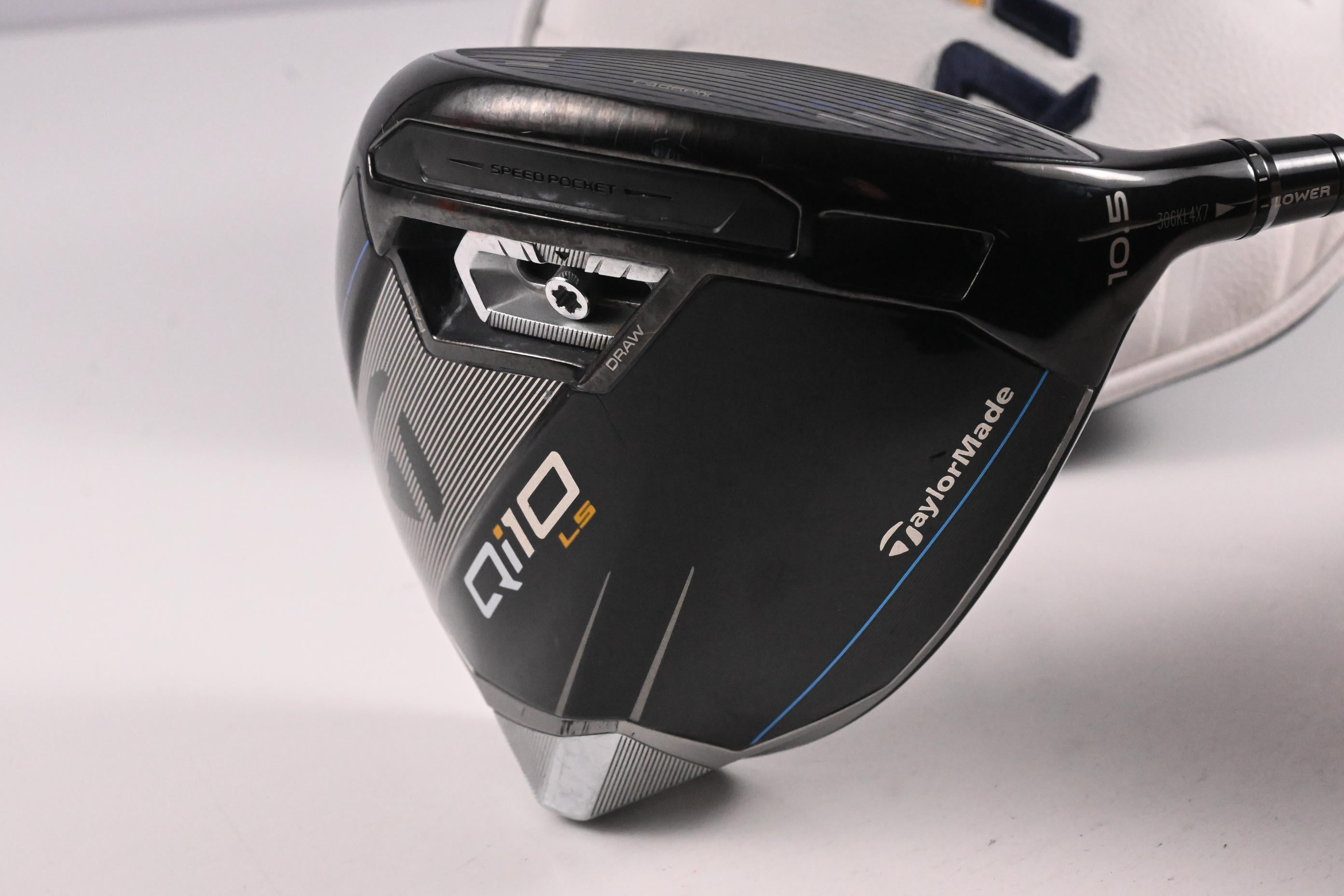 Taylormade Qi10 LS Driver / 10.5 Degree / X-Flex Oban Devotion 65 Shaft