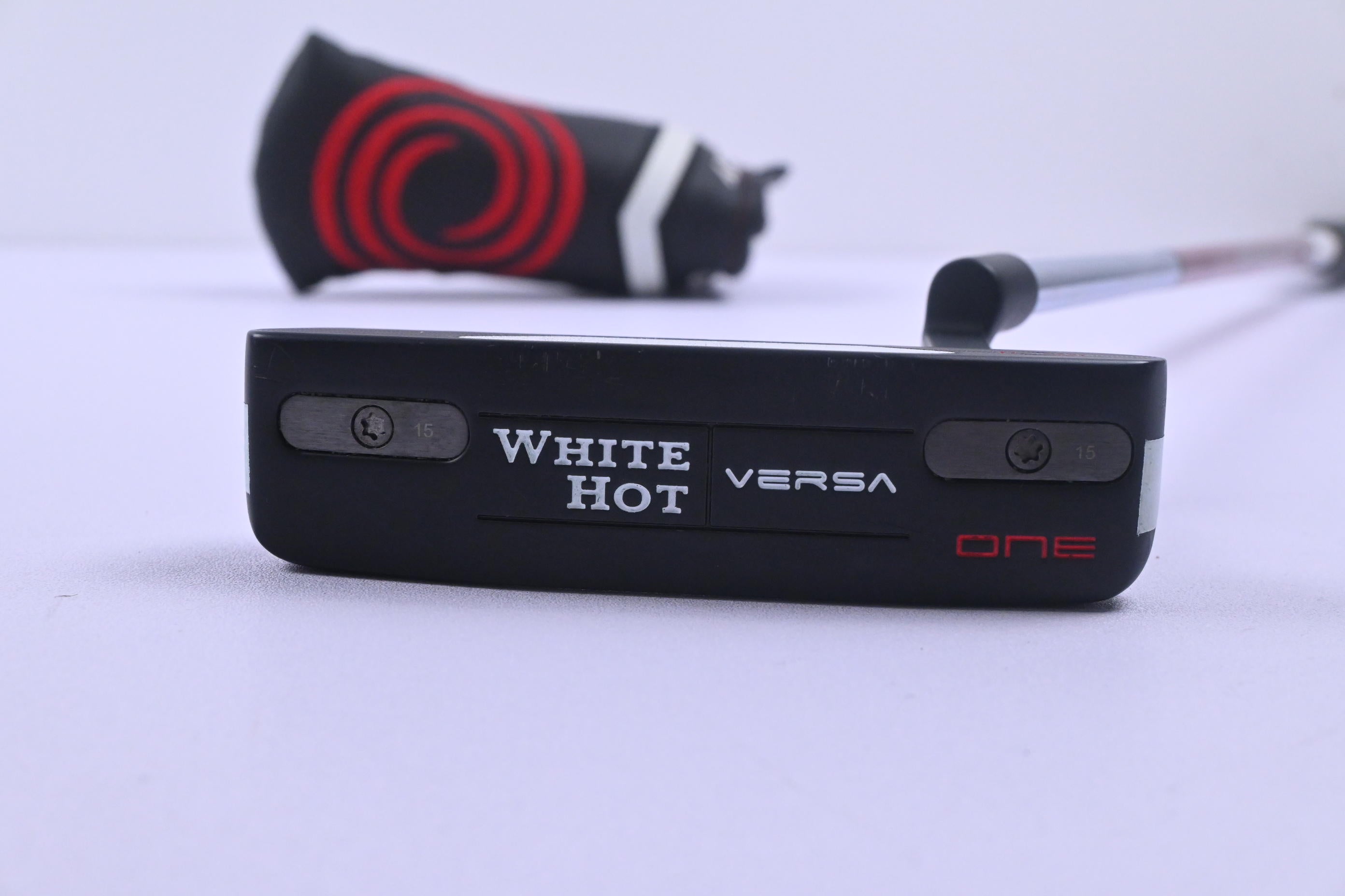 Odyssey White Hot Versa One Putter / 31 Inch