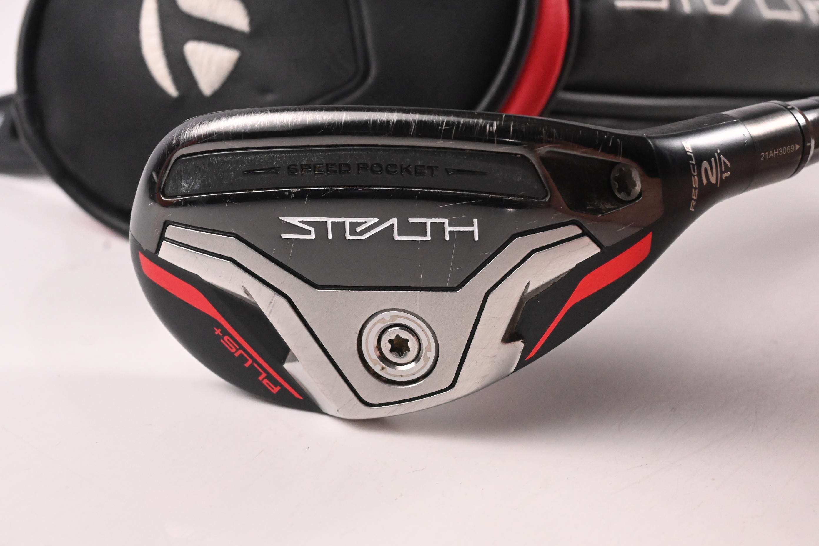 Taylormade Stealth Plus #2 Hybrid / 17 Degree / X-Flex Kai'li Dark Waves 95