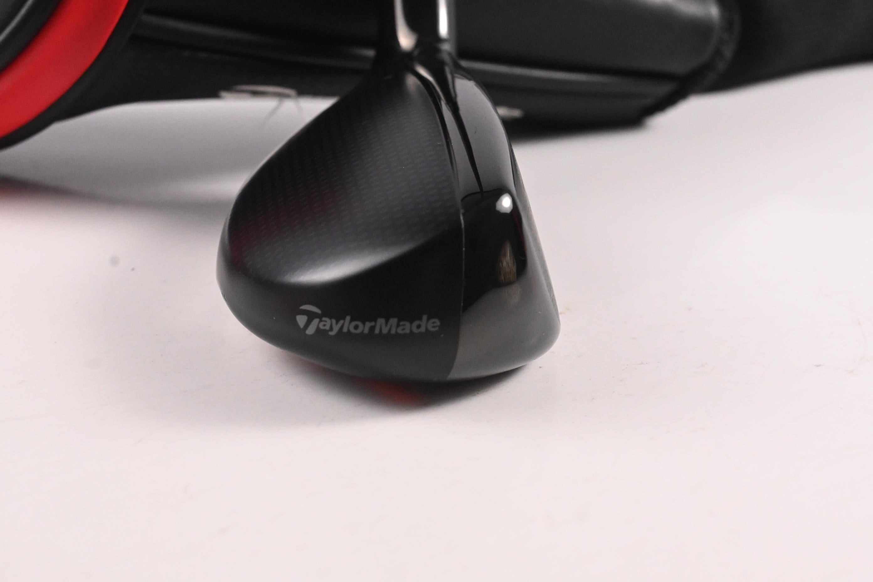 Taylormade Stealth Plus #2 Hybrid / 17 Degree / X-Flex Kai'li Dark Waves 95