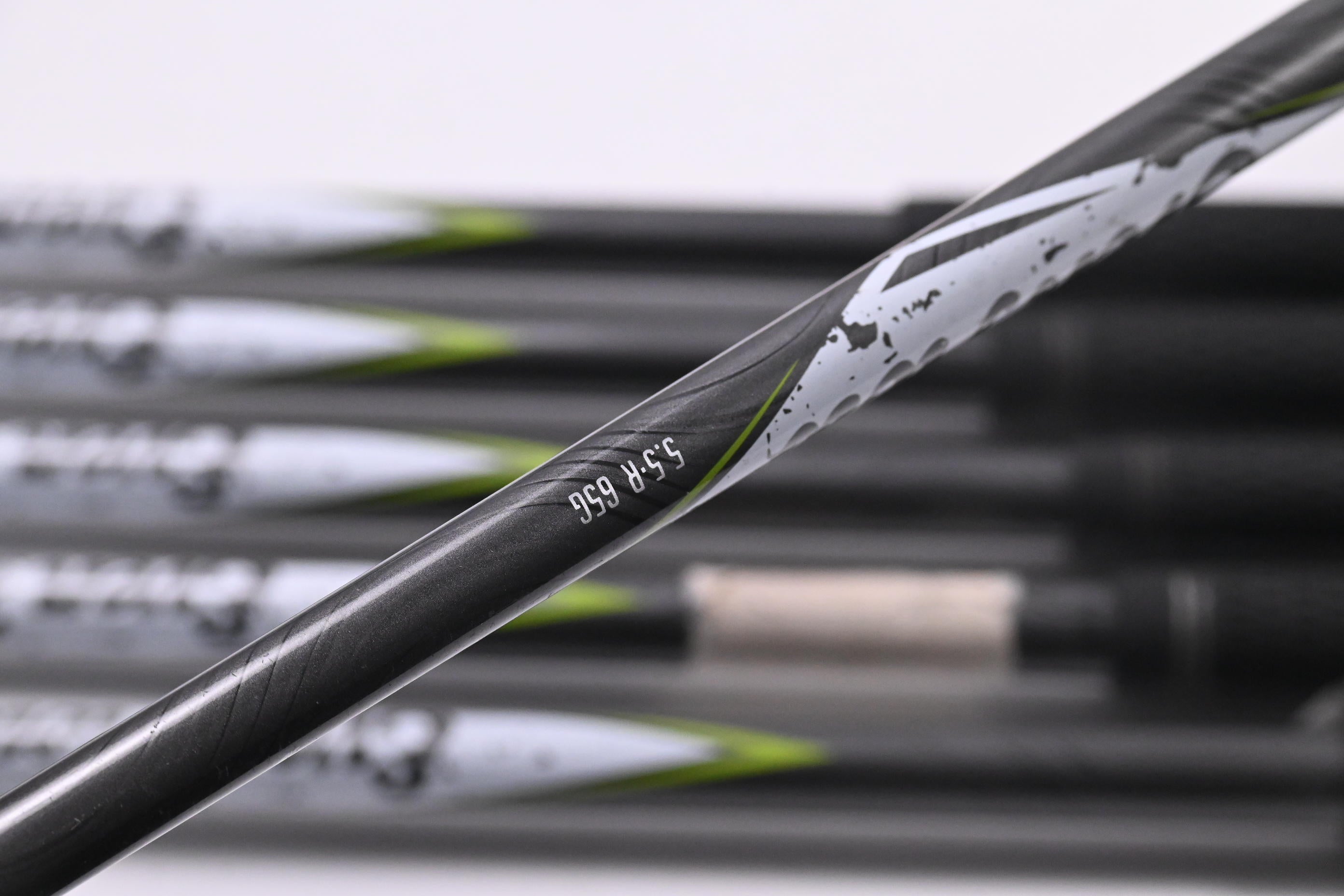 Wilson Launch Pad 2022 Irons / 5-PW / Regular Flex Project X EvenFlow 65 Shafts