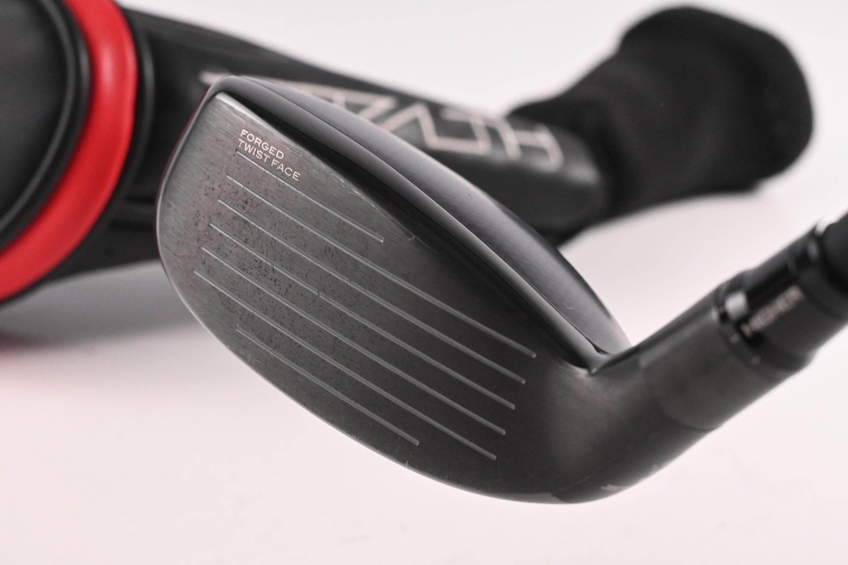 Taylormade Stealth Plus #2 Hybrid / 17 Degree / X-Flex Kai'li Dark Waves 95