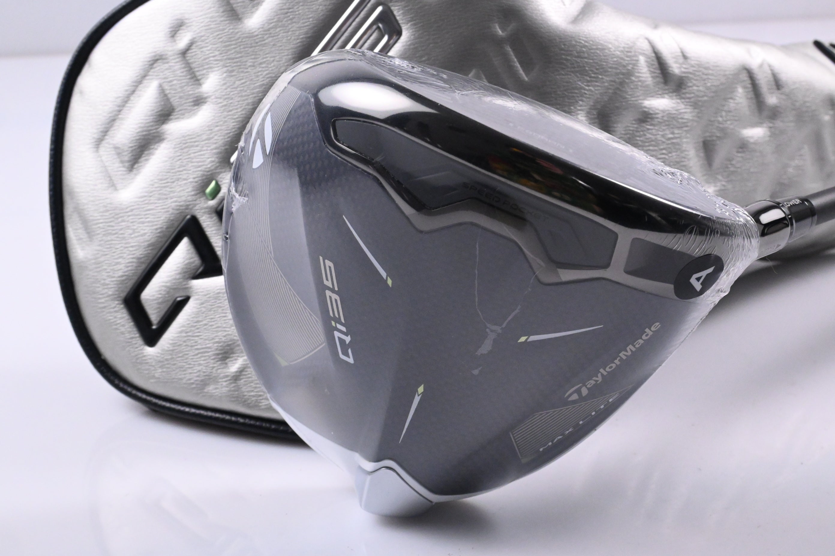 Taylormade Qi35 Max Lite Driver / 12 Degree / Senior Flex Vanquish 4 Shaft