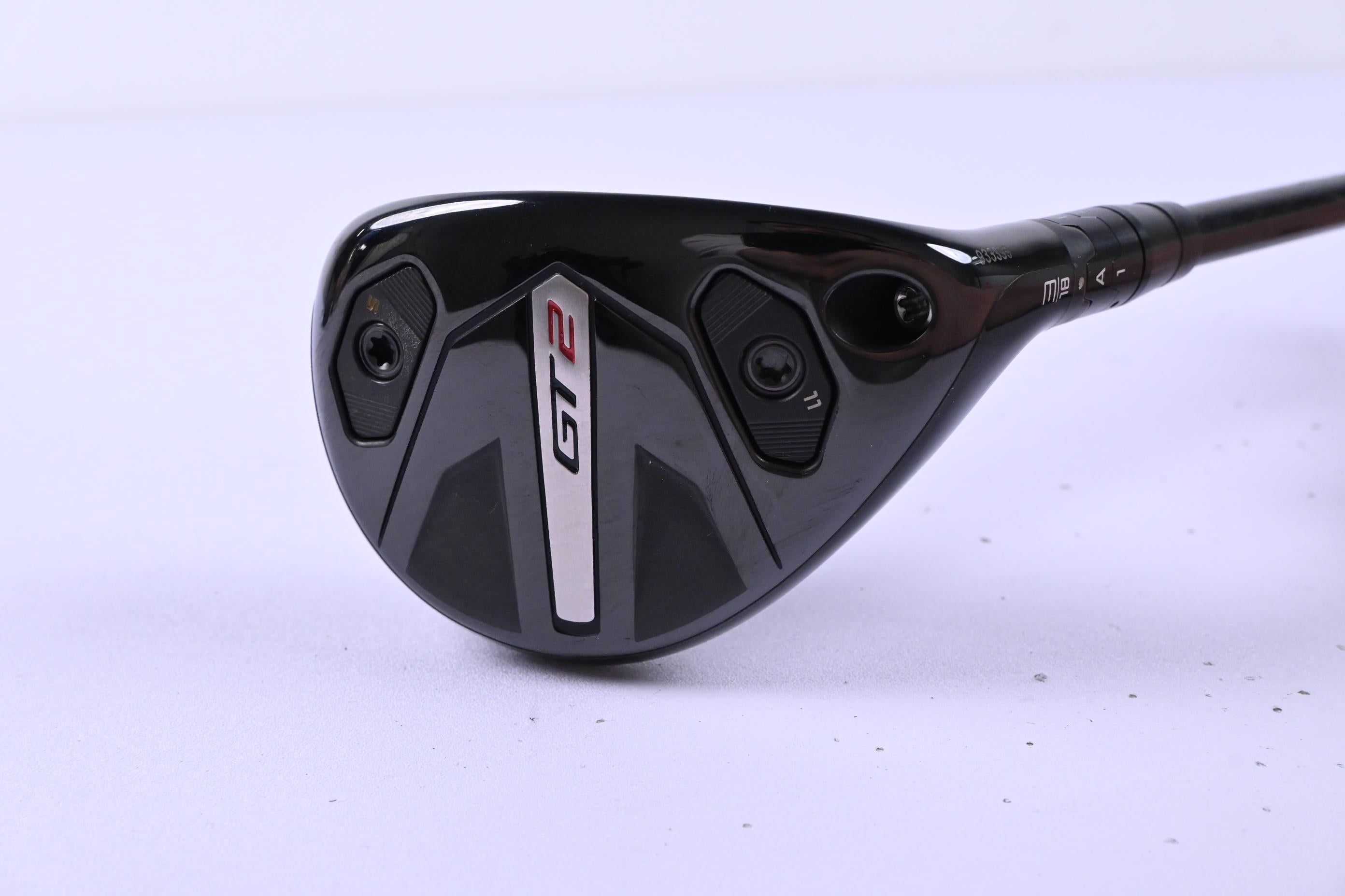 Titleist GT2 #3 Hybrid / 18 Degree / Regular Flex Fujikura Atmos Orange 6 Shaft