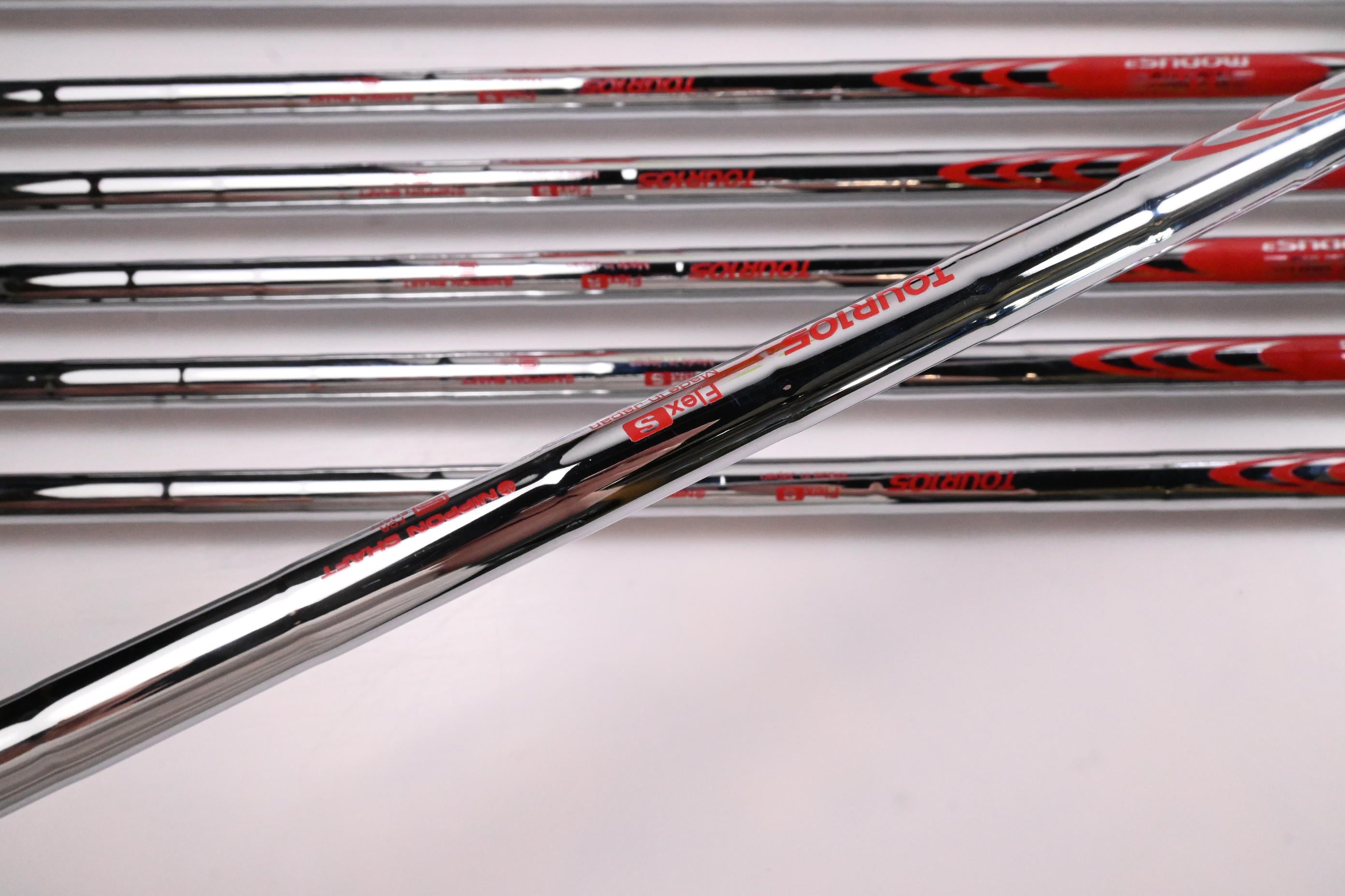 Taylormade P790 2025 Irons / 5-PW+GW / Stiff Flex N.S.Pro Modus³ Tour 105